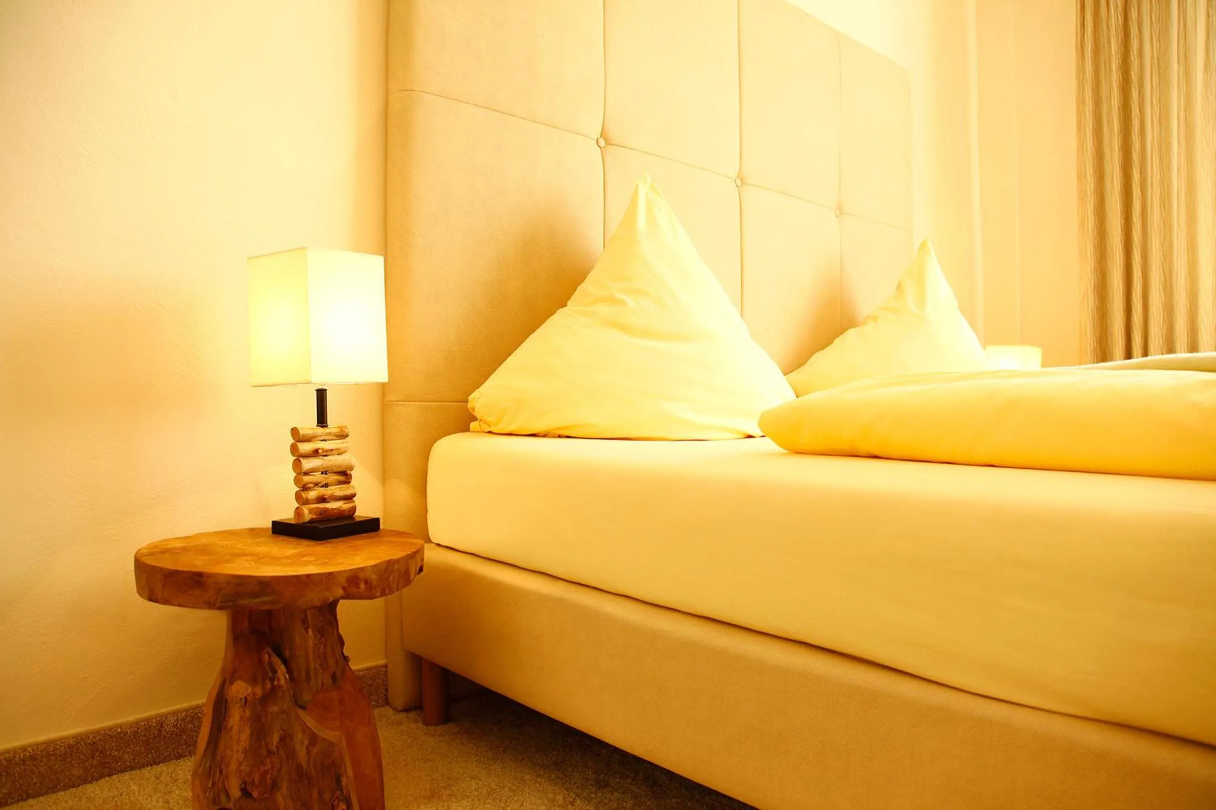 Photo of the whole room, Bed in Flair Hotel Nieder