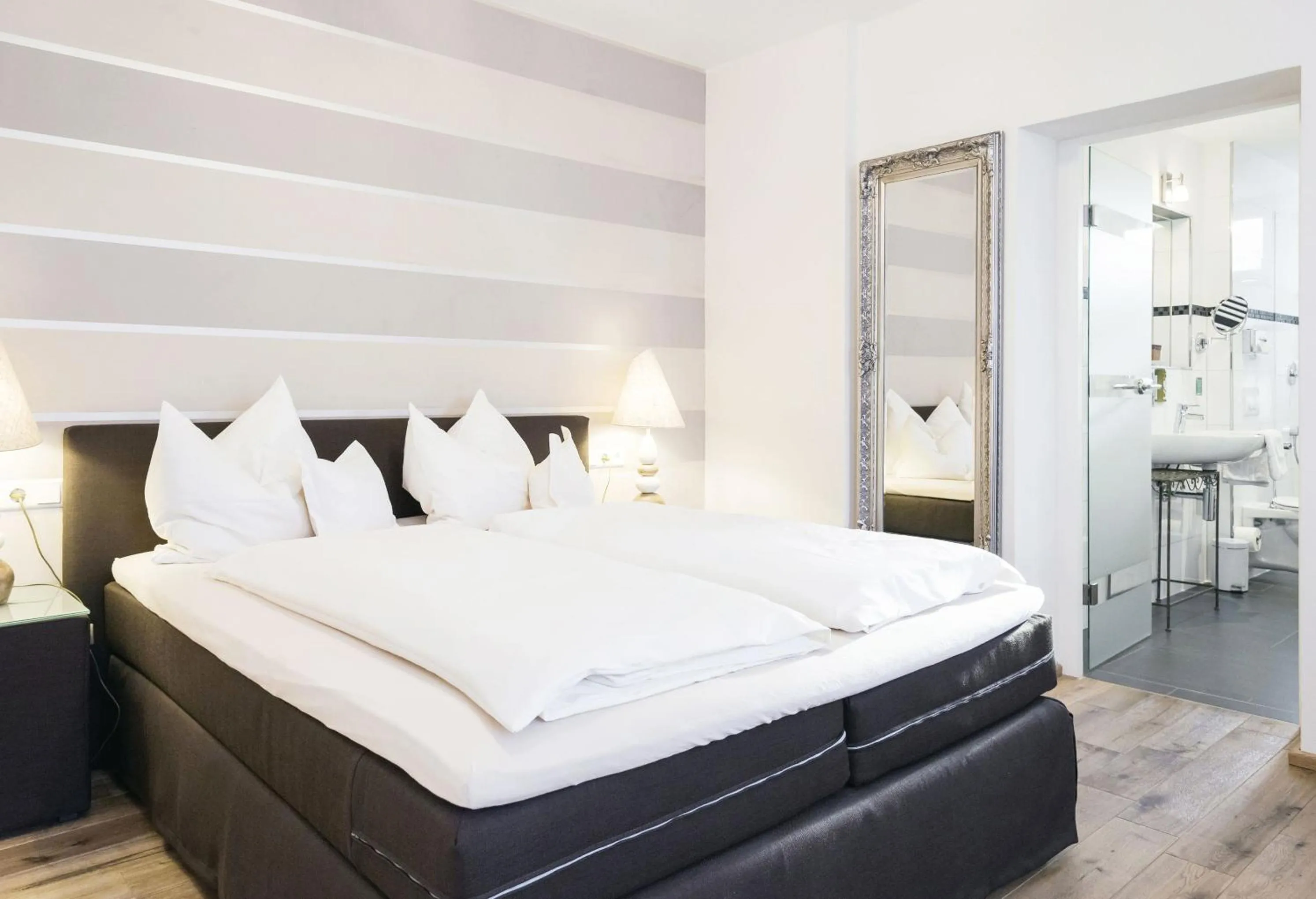 Bed in Boutique Hotel Friesinger