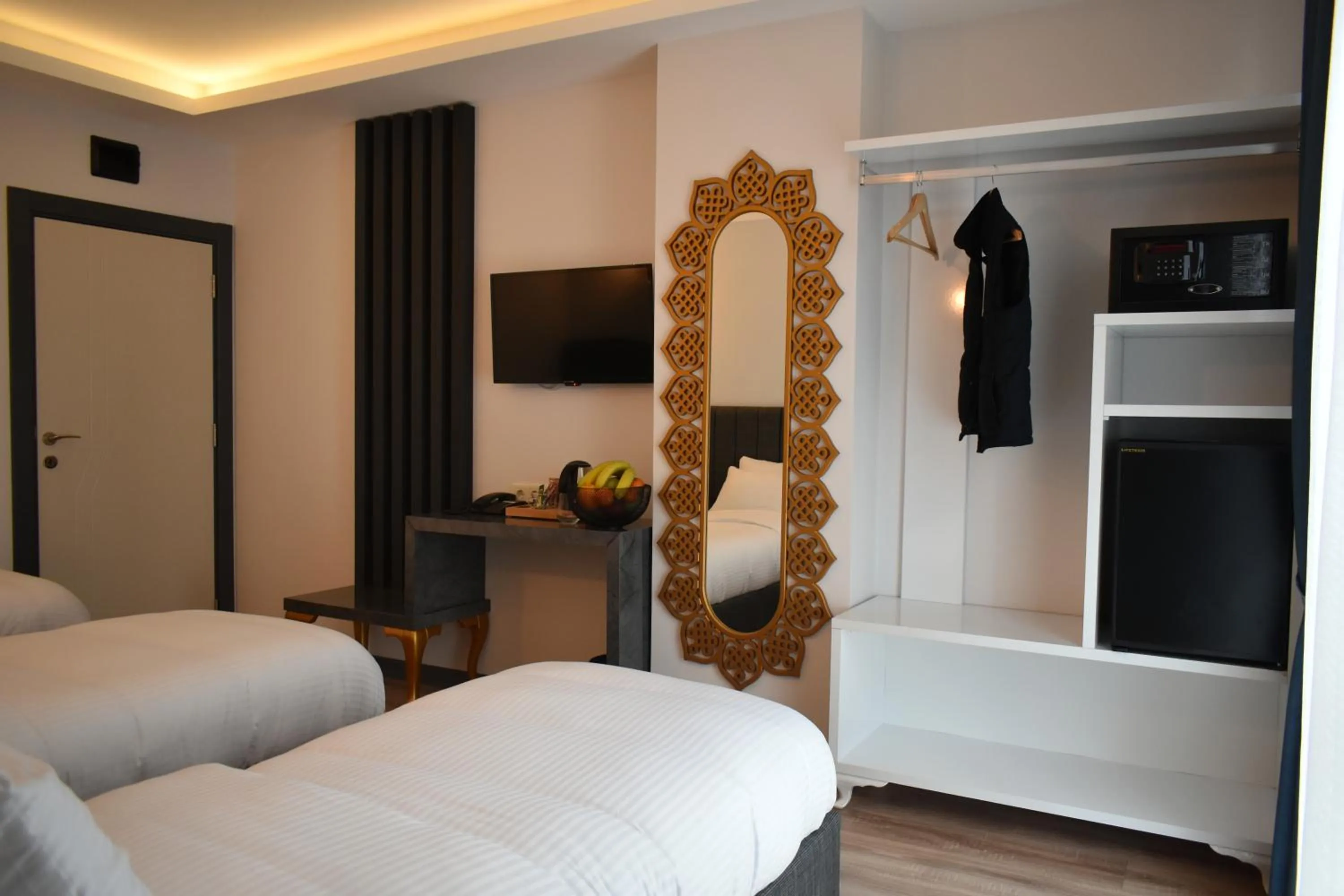 Bed in Avcılar Garden Hotel