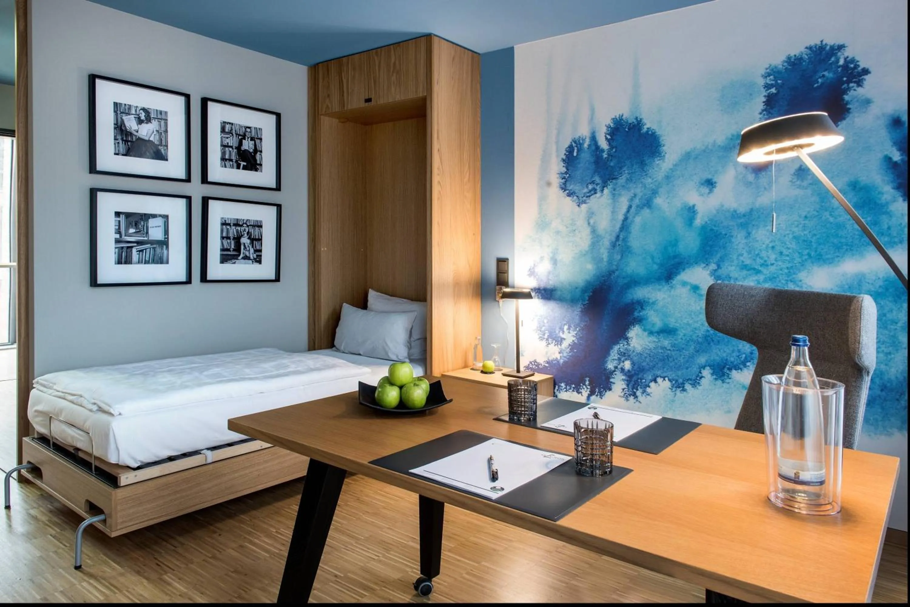 Bedroom, Bed in Arcadeon