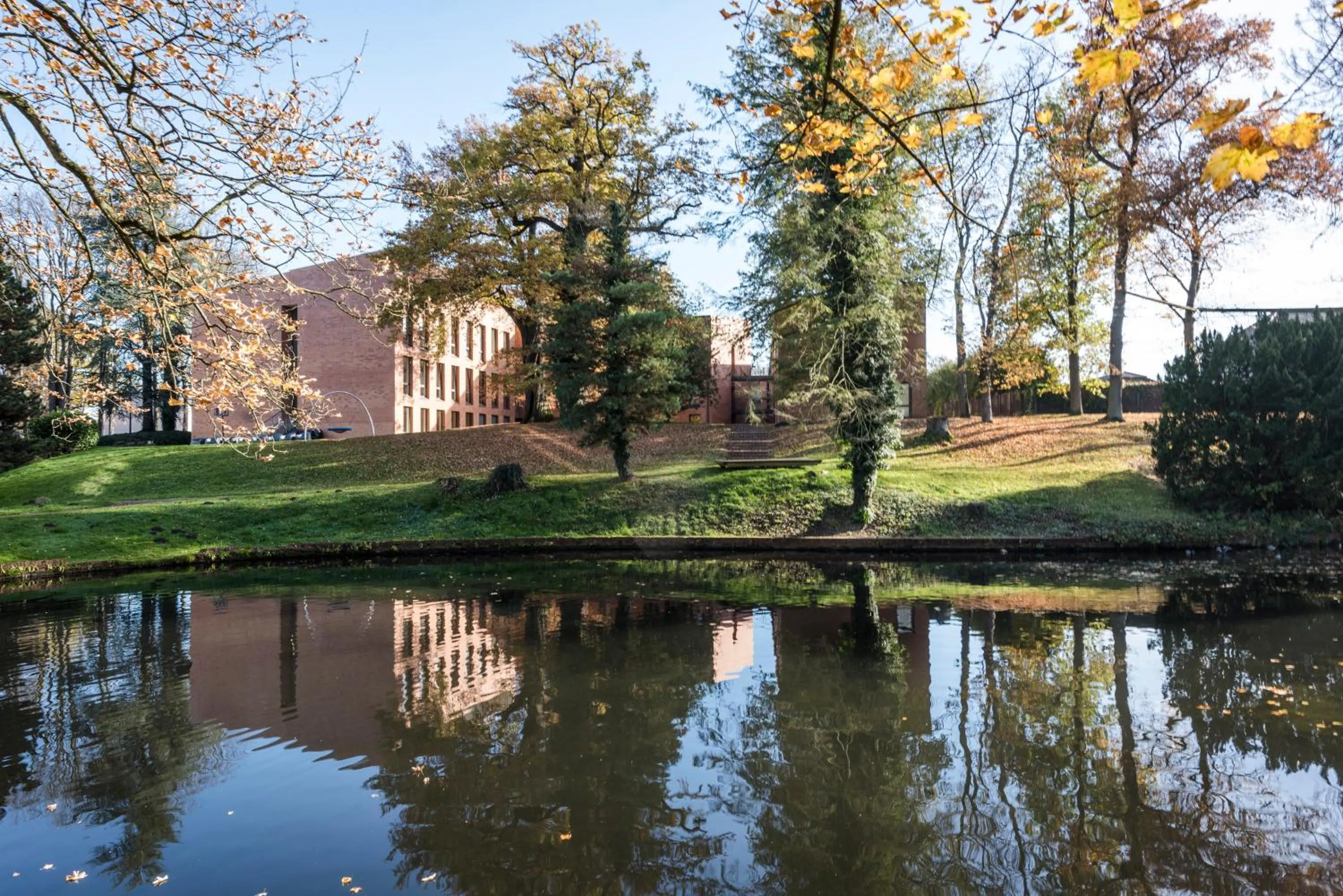 Property building in Arcadeon