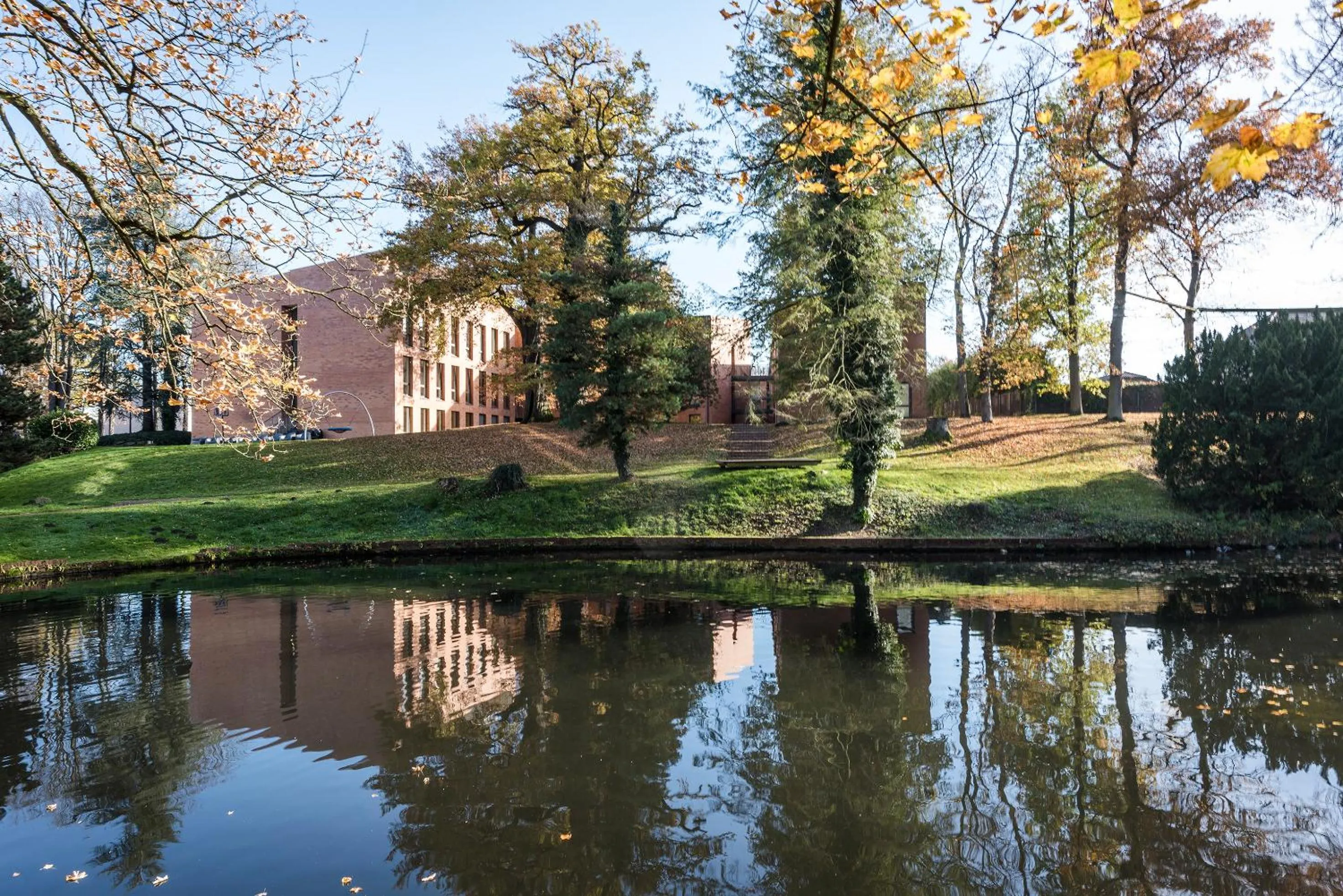 Property building in Arcadeon