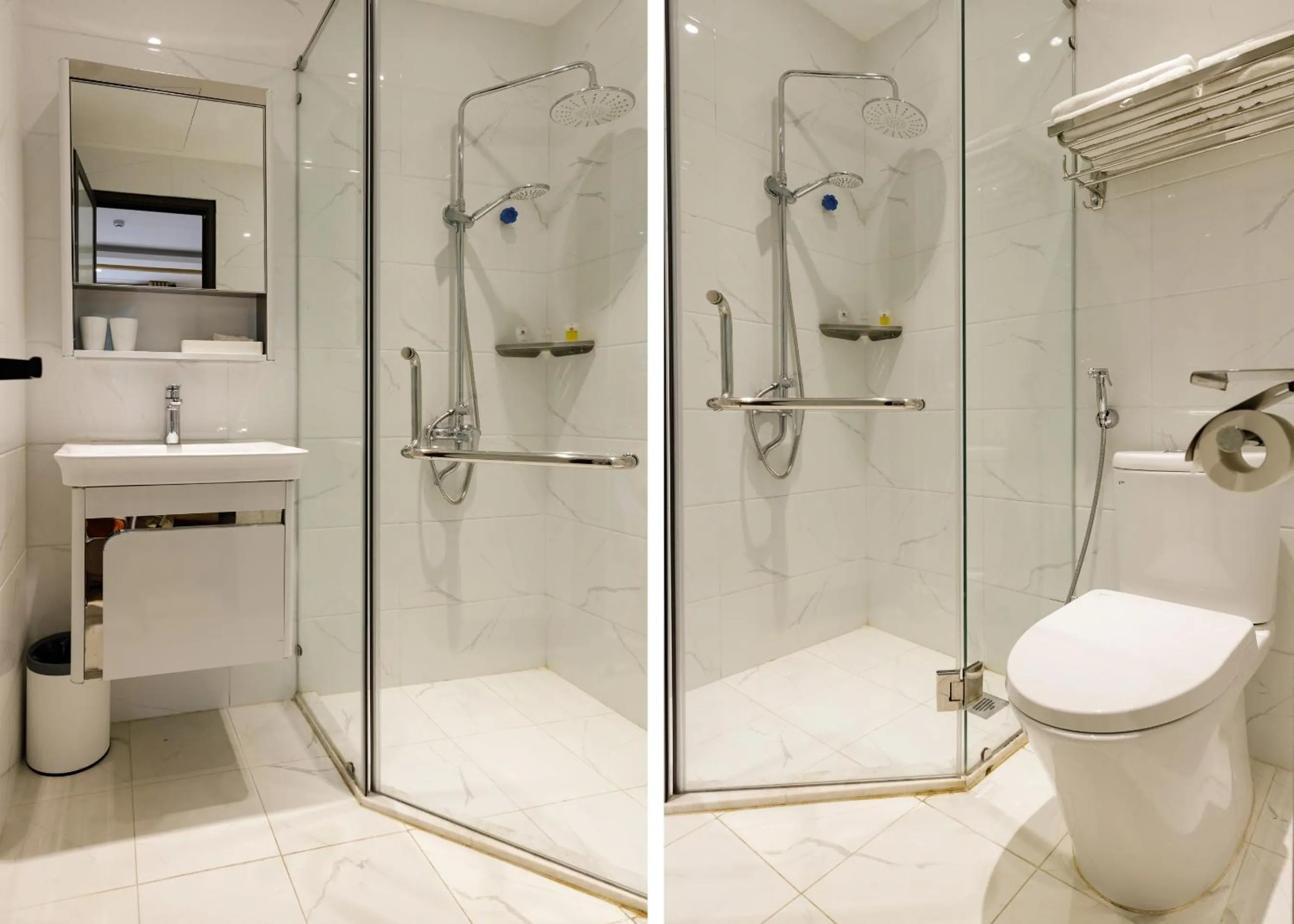 Bathroom in Super OYO Capital O 1169 Le Grand Hanoi Hotel - The Charm