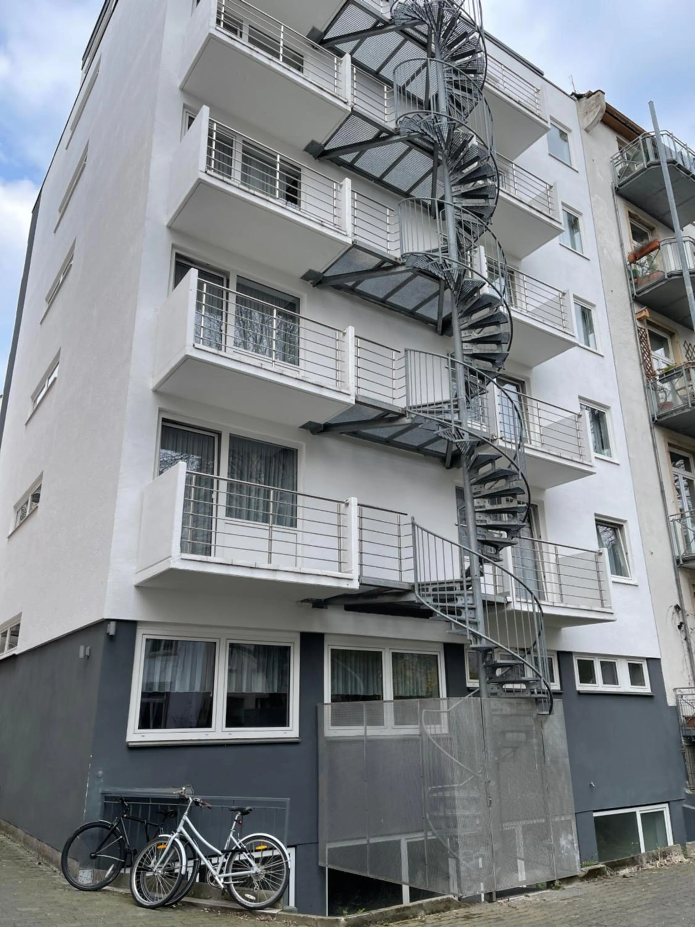 Balcony/Terrace in Hotel Mondial Comfort - Frankfurt City Centre