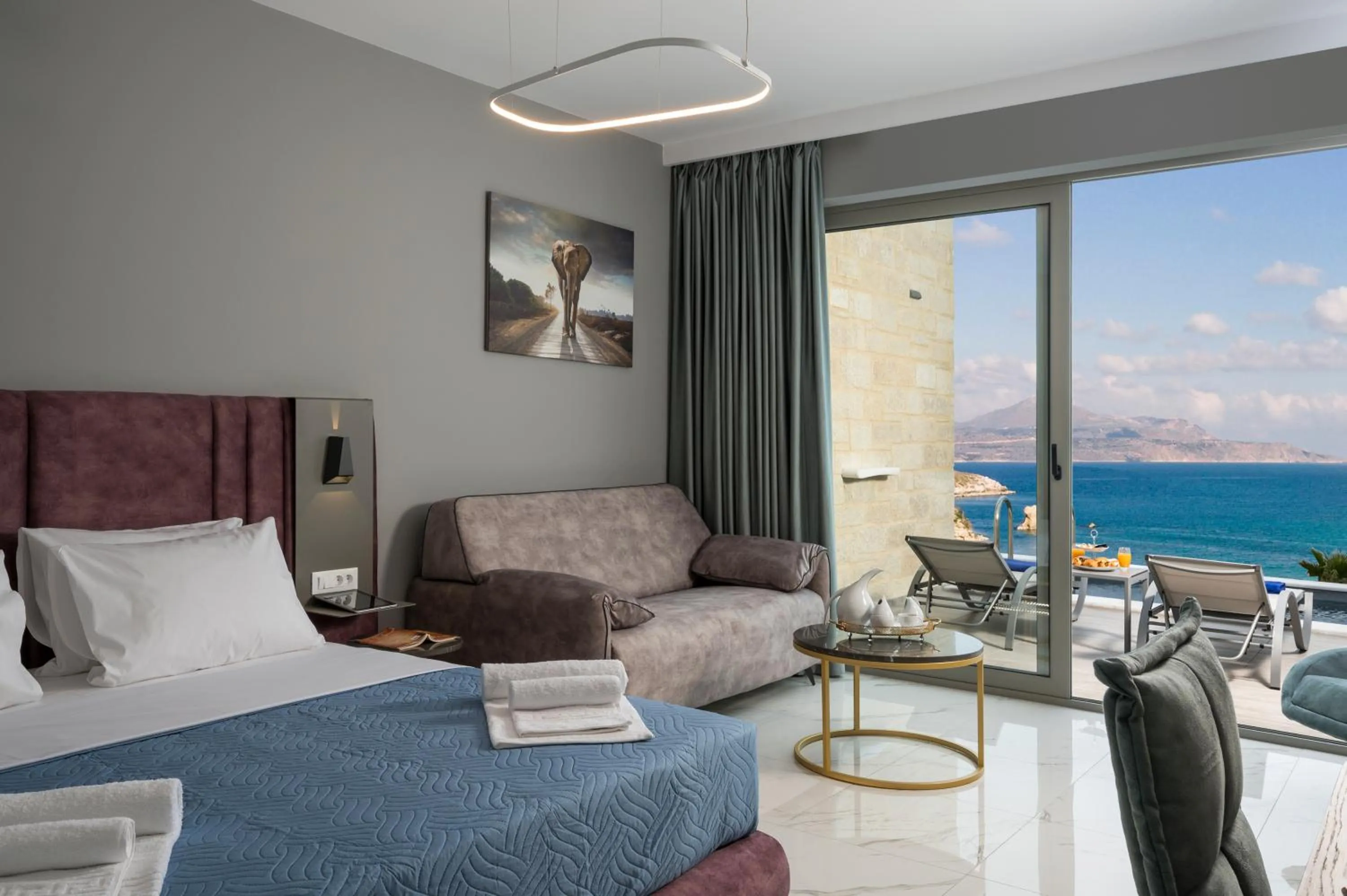 Photo of the whole room, Bed in Blue Elephant Boutique Hotel & Spa - Adults Only