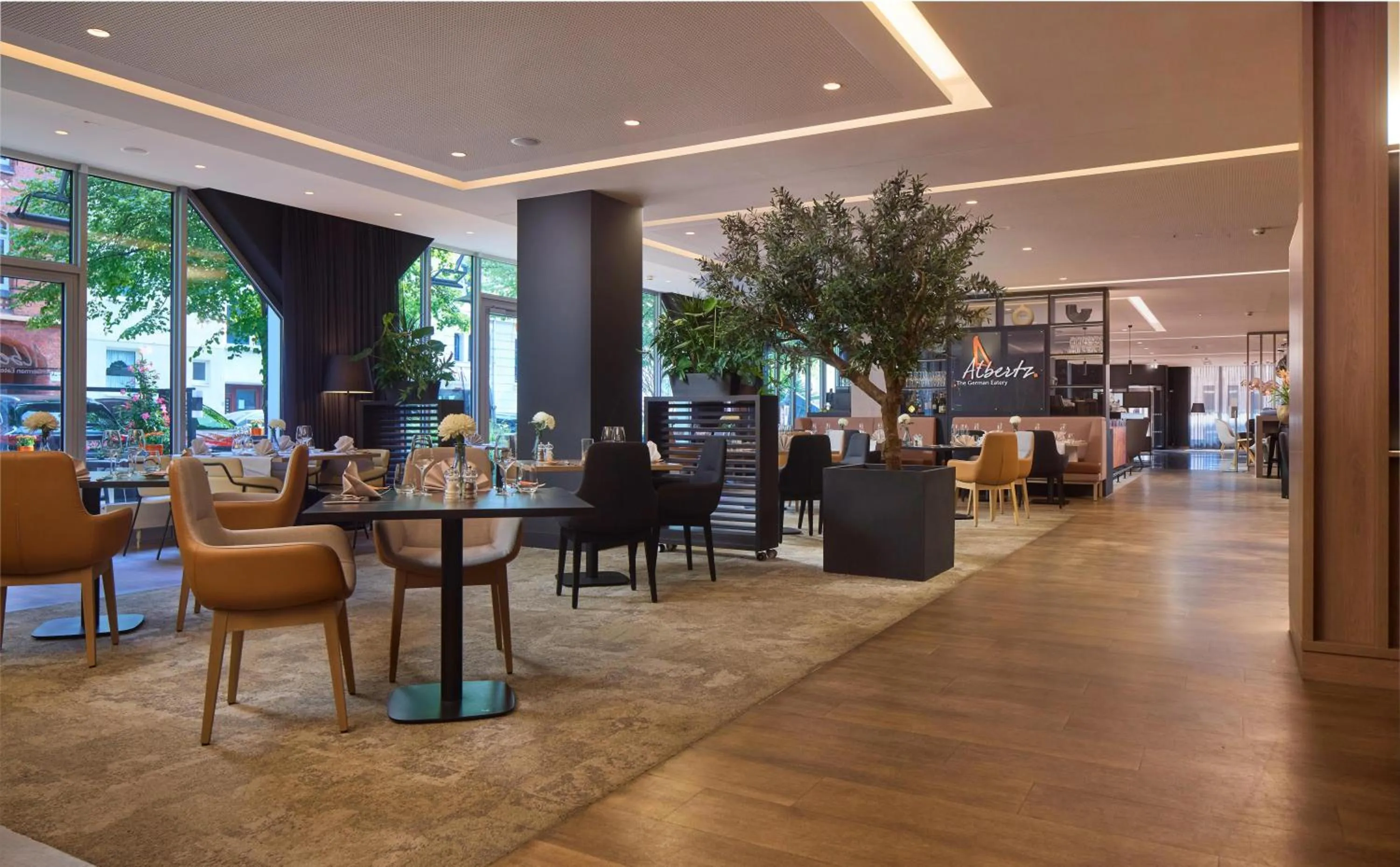 Restaurant/places to eat in DoubleTree by Hilton Hannover Schweizerhof