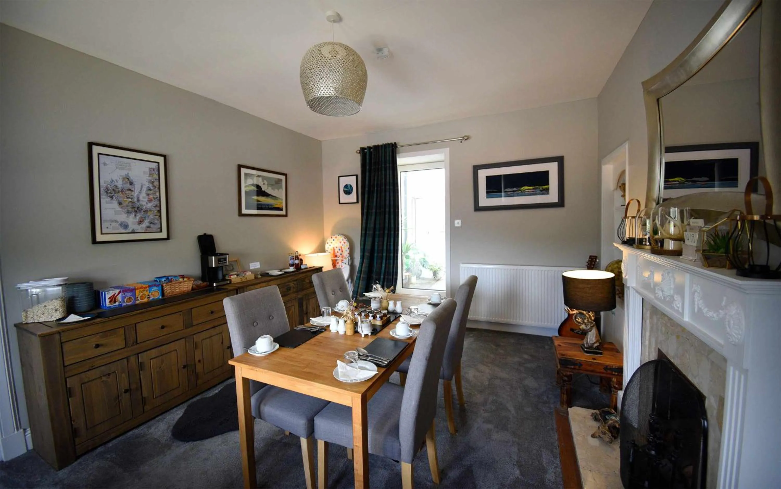 Breakfast in Rockview