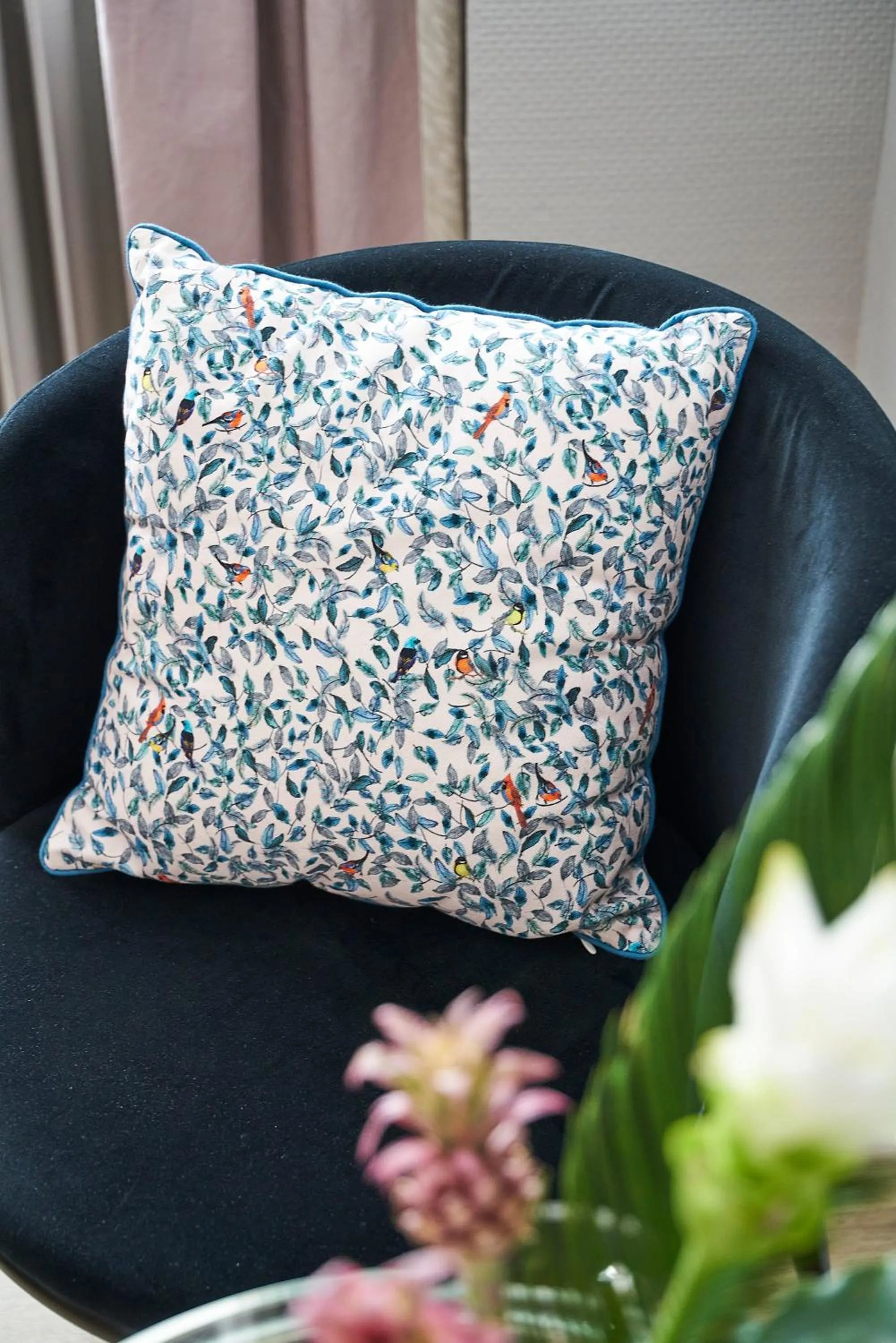 Seating area in Hotel Monopol - Central Station