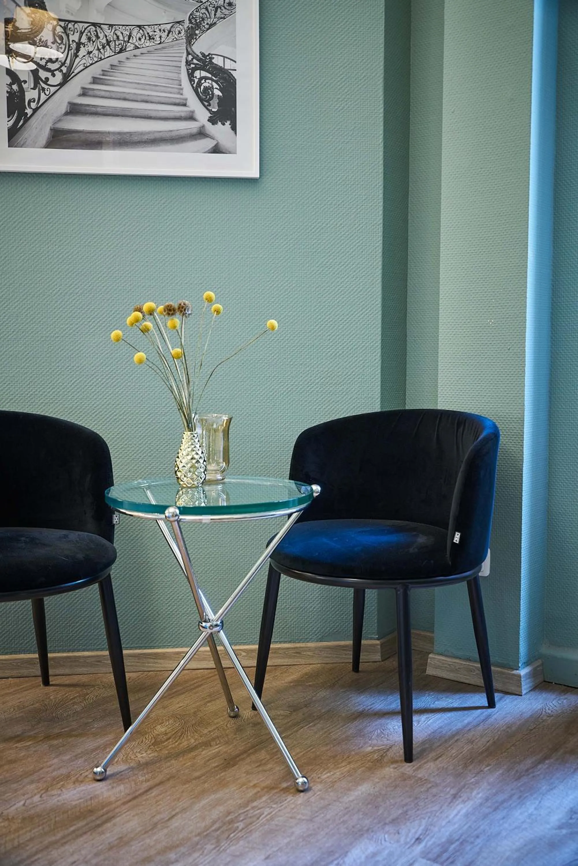 Seating area in Hotel Monopol - Central Station