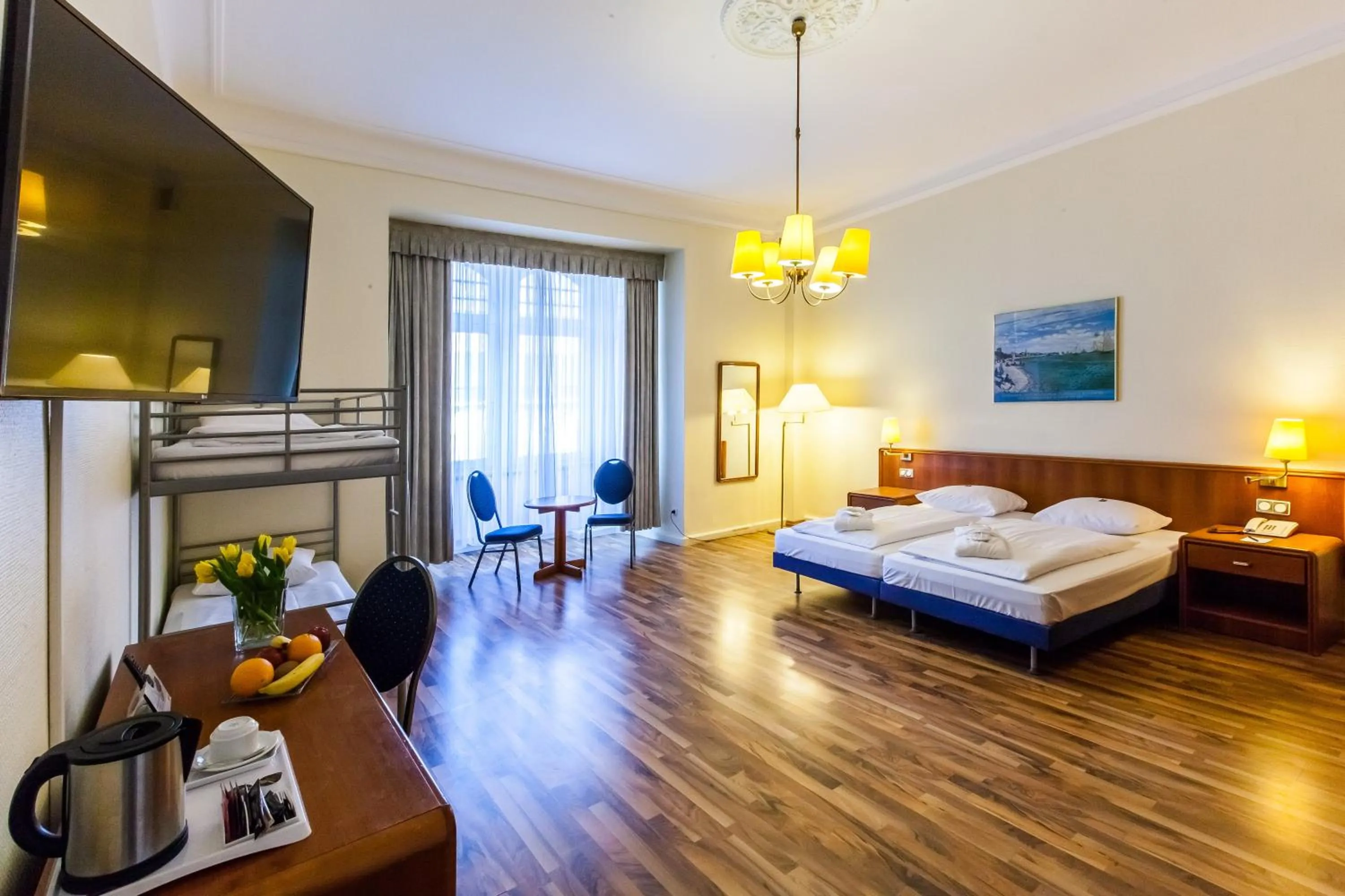 Bed in Hotel Monopol - Central Station