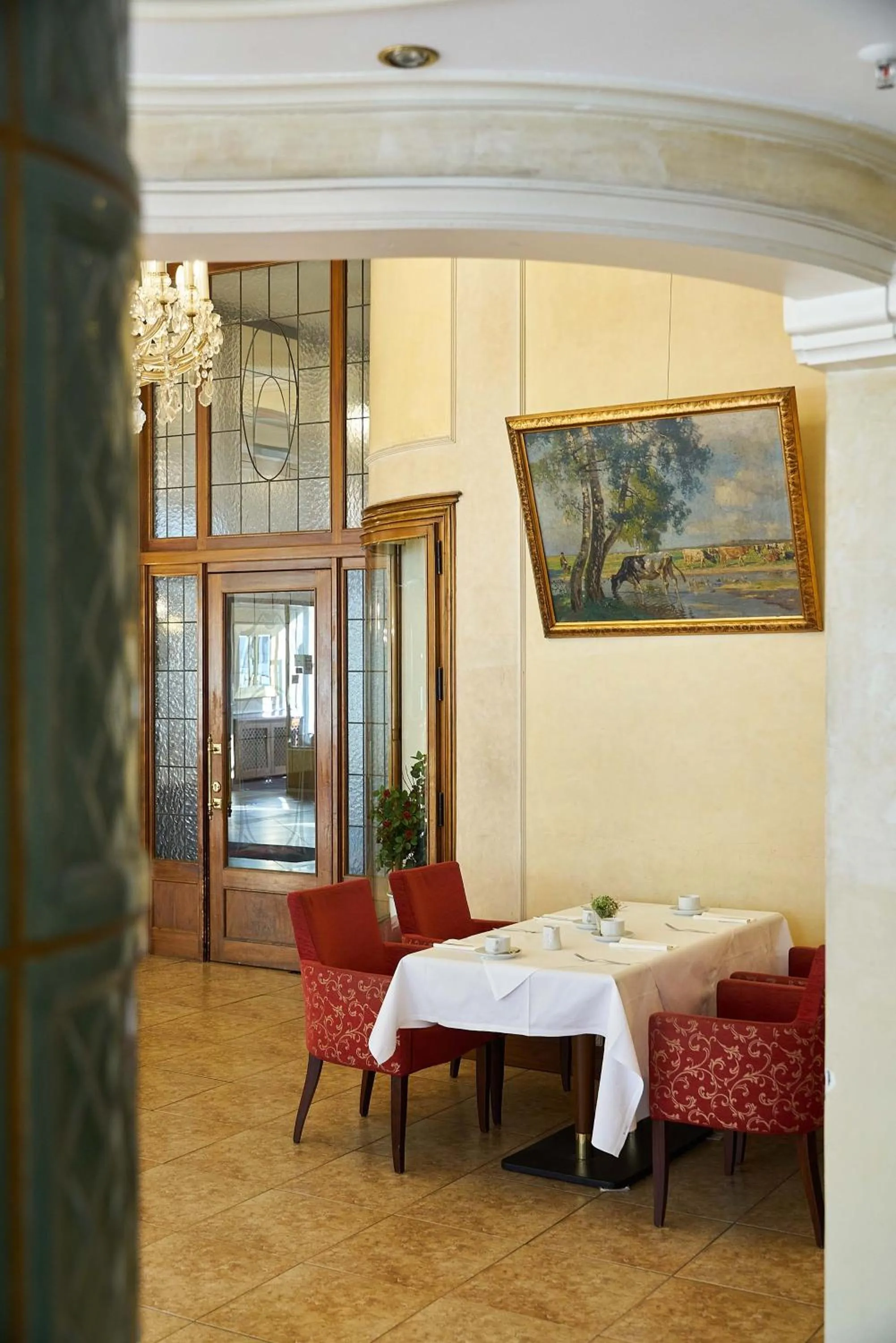 Seating area in Hotel Monopol - Central Station