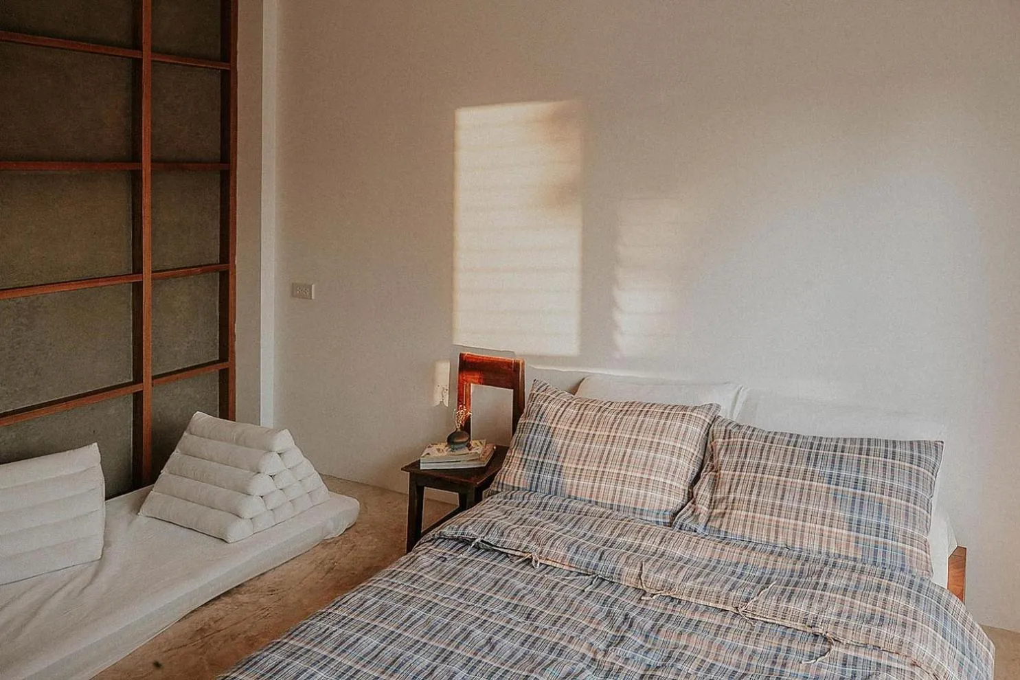 Bed in Baan Lek Villa