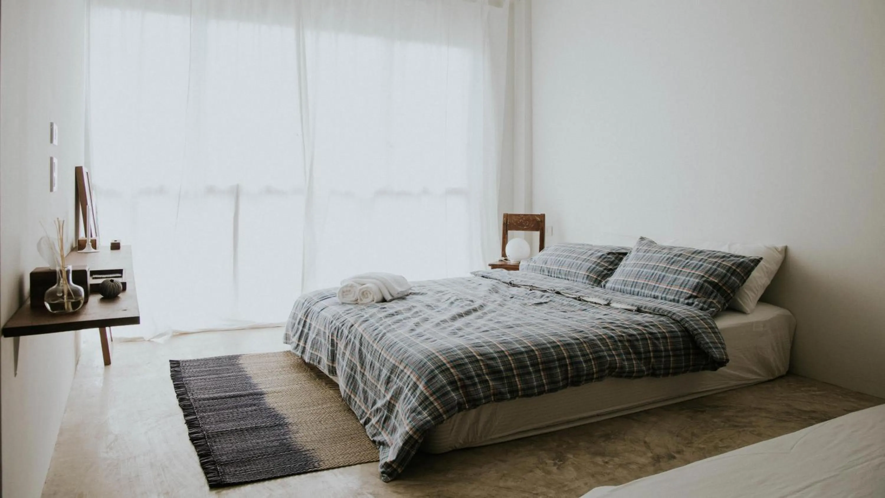 Bed in Baan Lek Villa