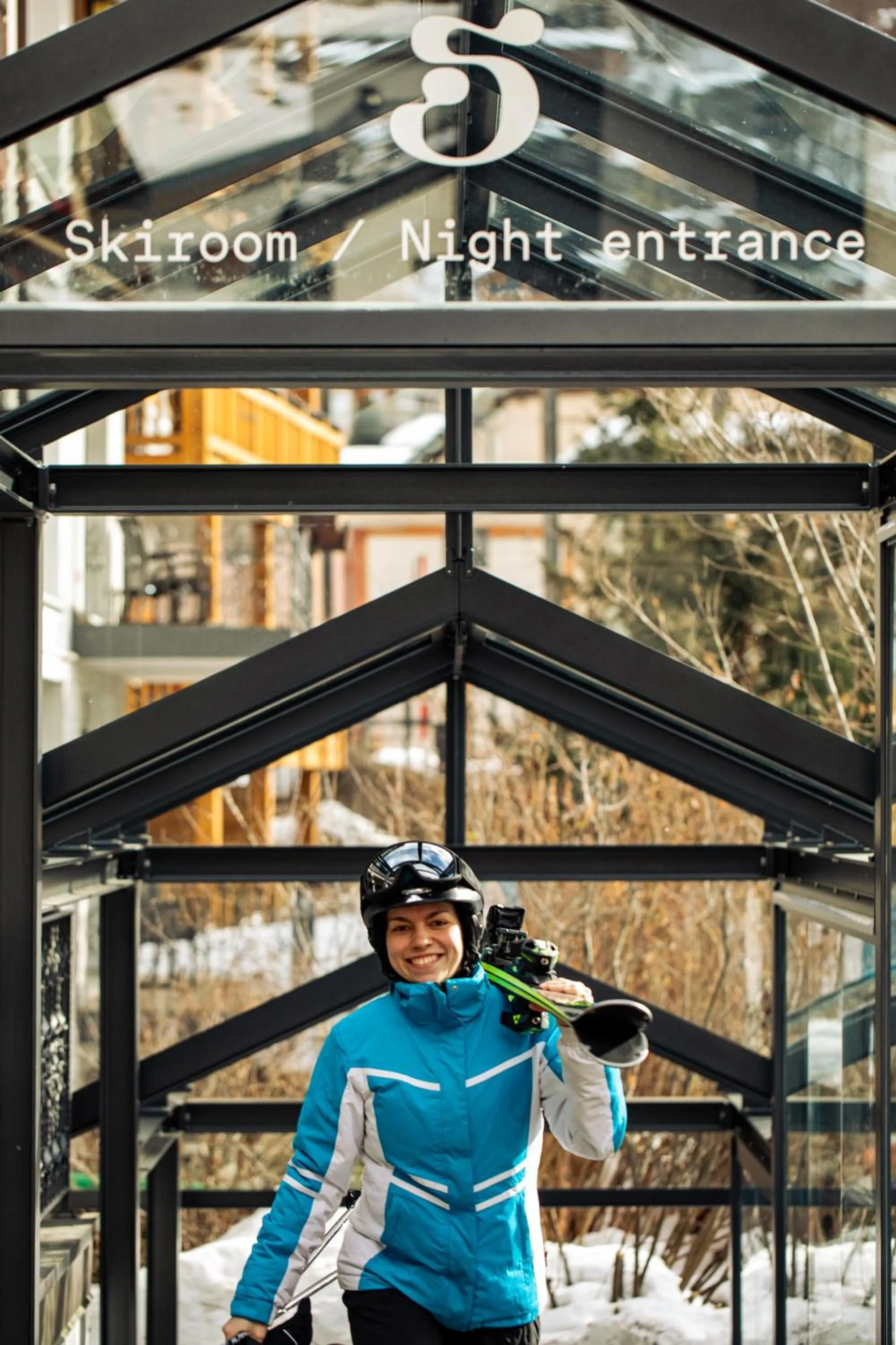 Day in SCHLOSS Zermatt - CBD & Adaptogenic Spa and Sport Hotel