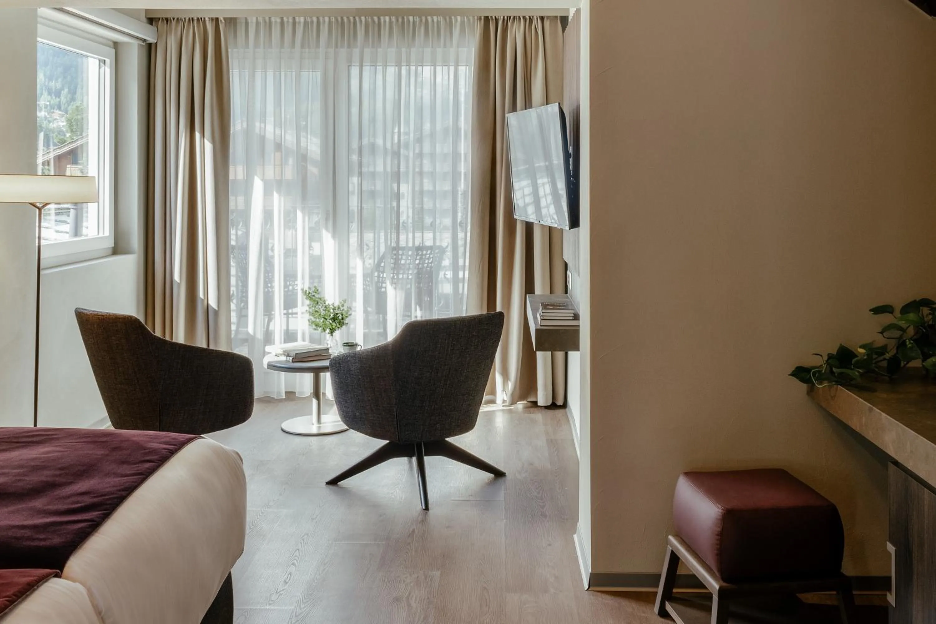 Seating area in SCHLOSS Zermatt - CBD & Adaptogenic Spa and Sport Hotel