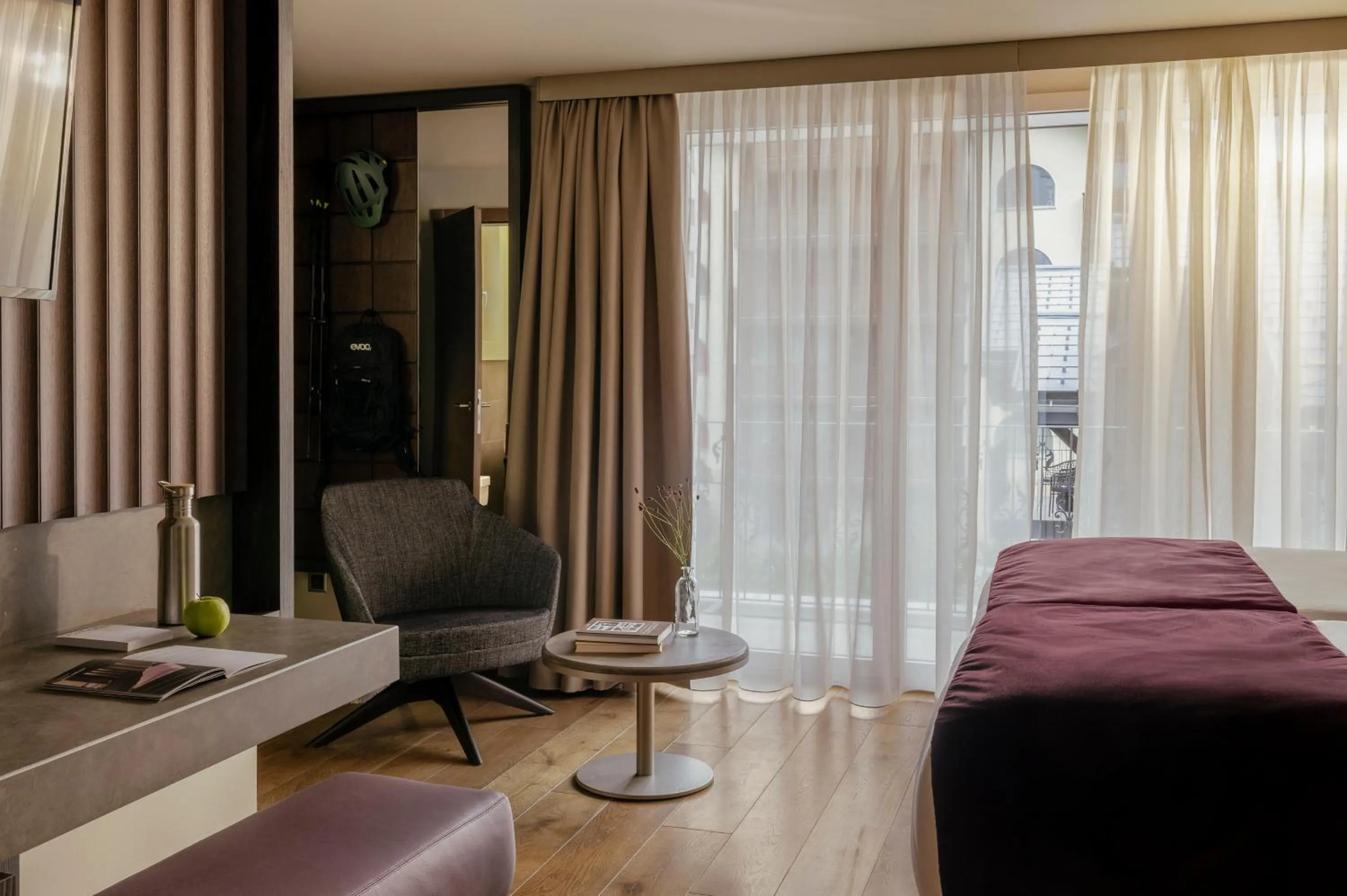 Bed in SCHLOSS Zermatt - CBD & Adaptogenic Spa and Sport Hotel