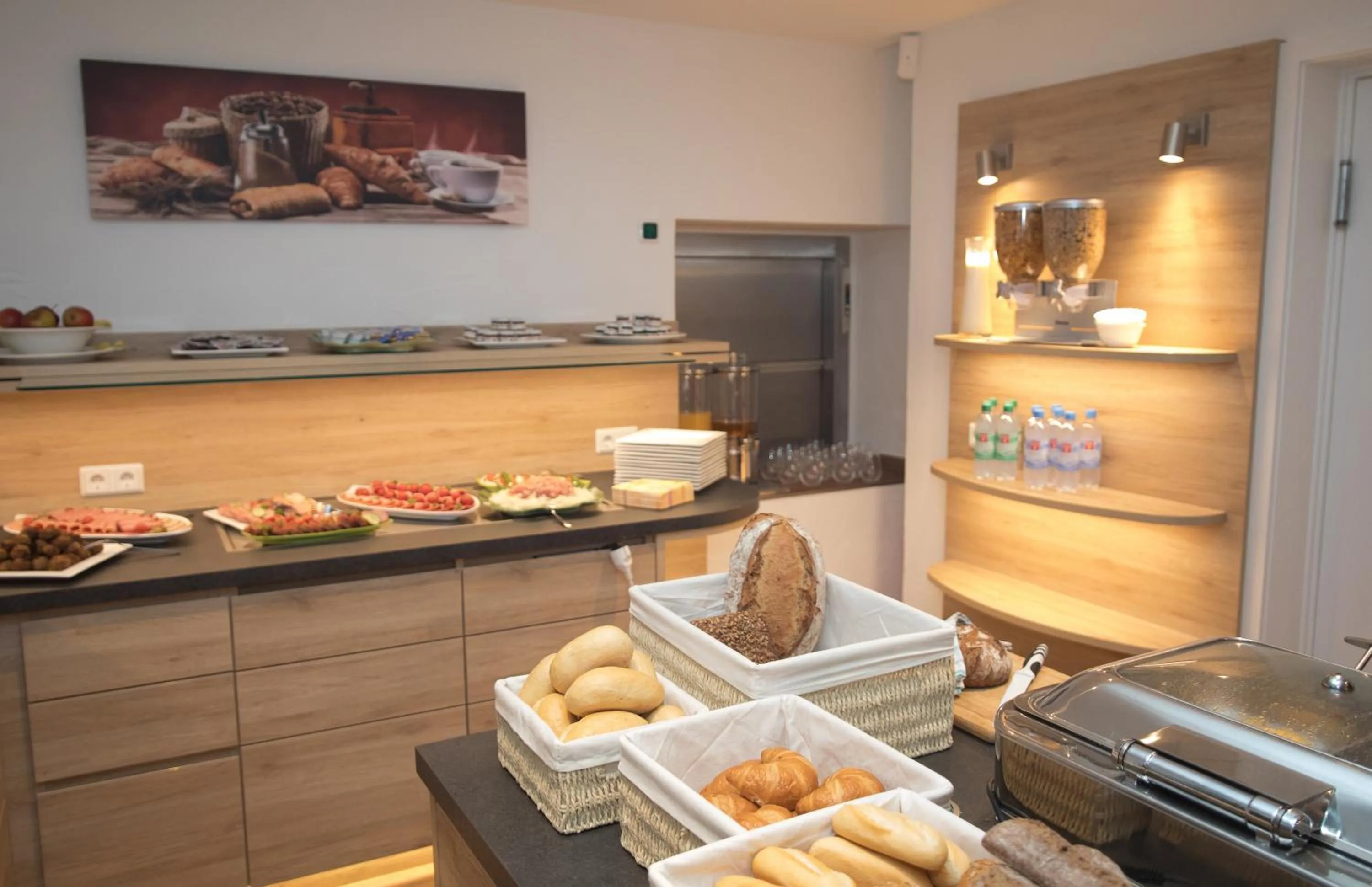 Buffet breakfast in Landgasthof-Hotel Zur Linde