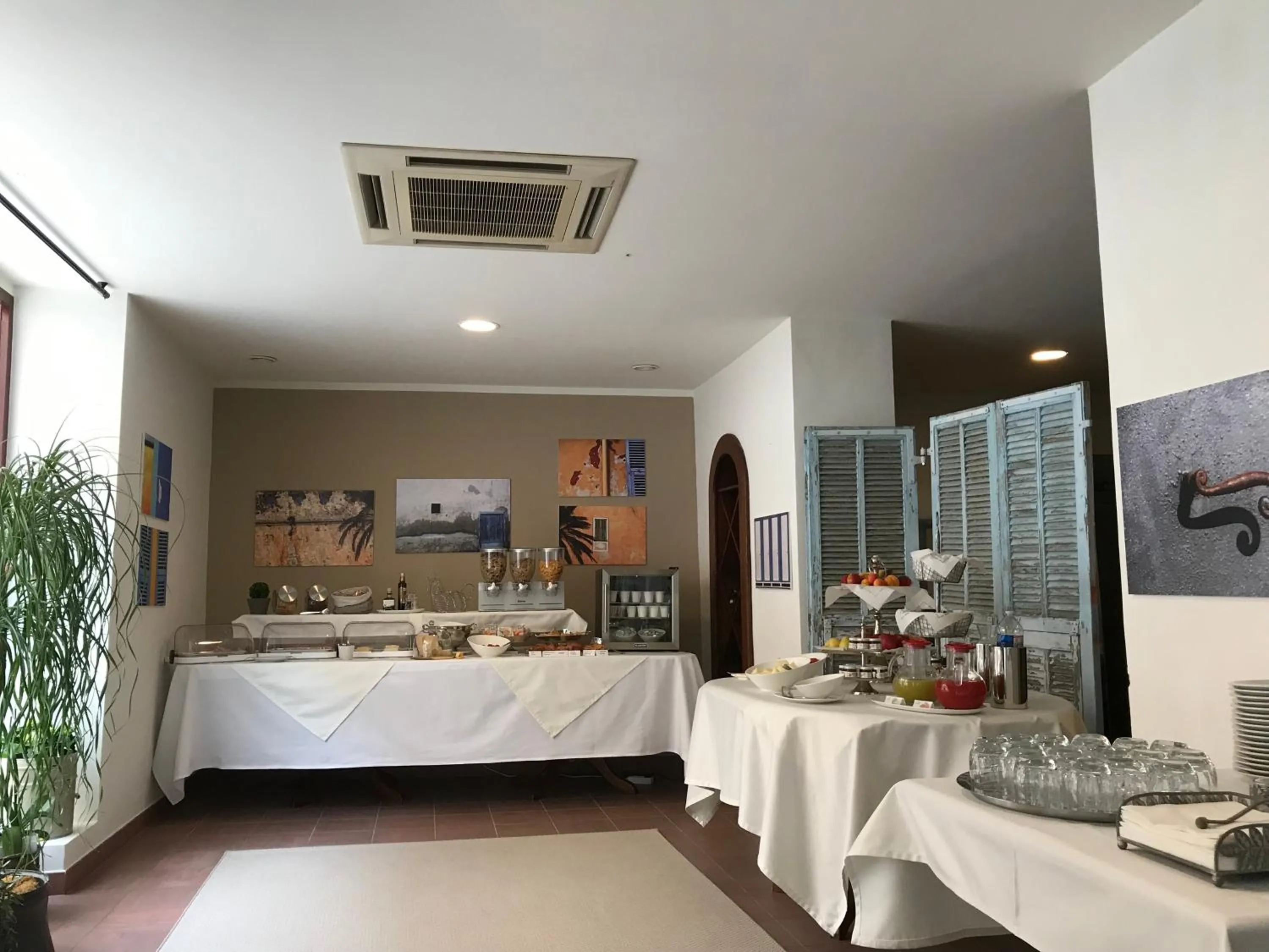 Banquet/Function facilities in AZUR HOTEL