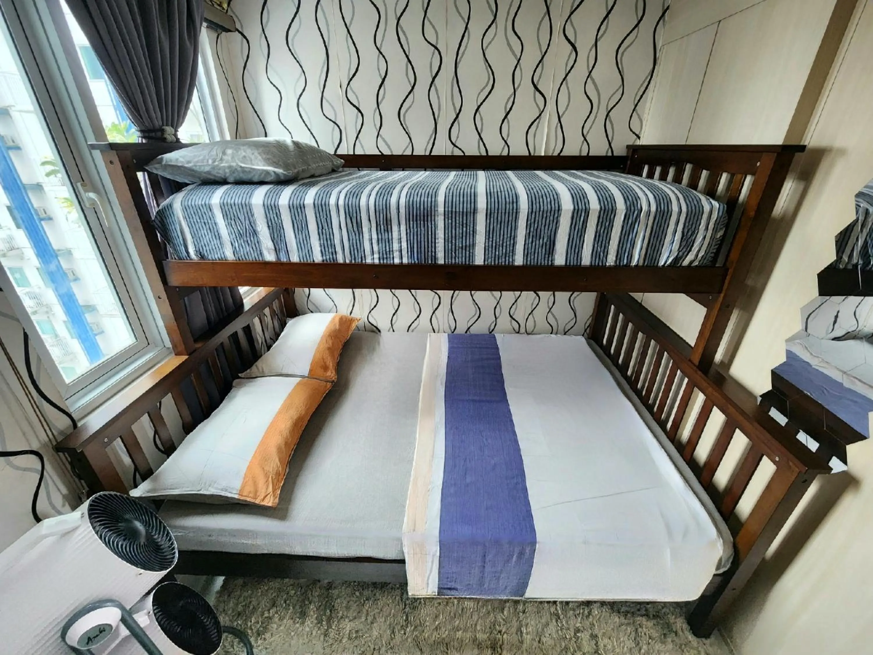 Bed in High-Tech Studio at Grass Residences -2 persons only, Quezon City
