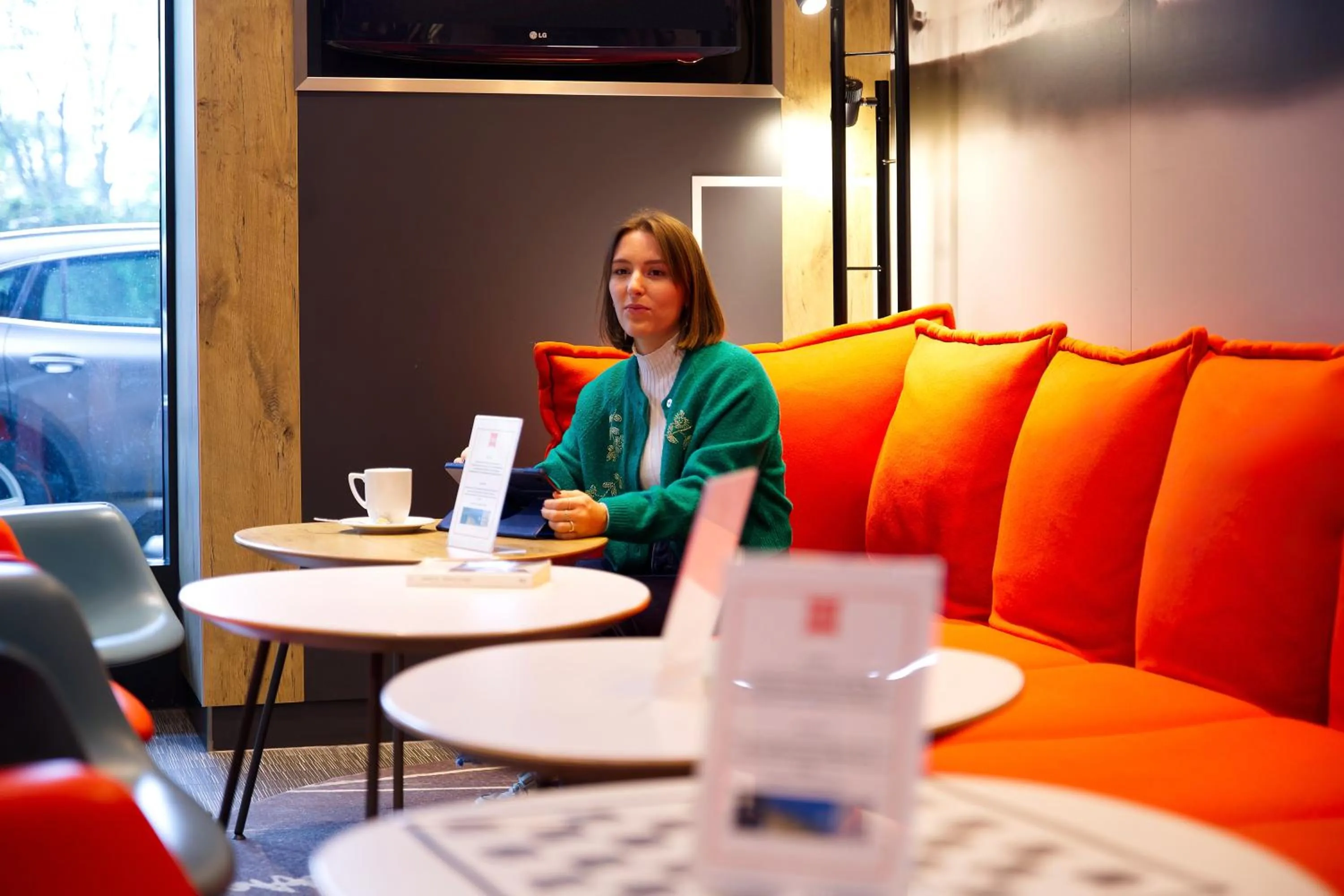 Lobby or reception in ibis Berlin City Potsdamer Platz