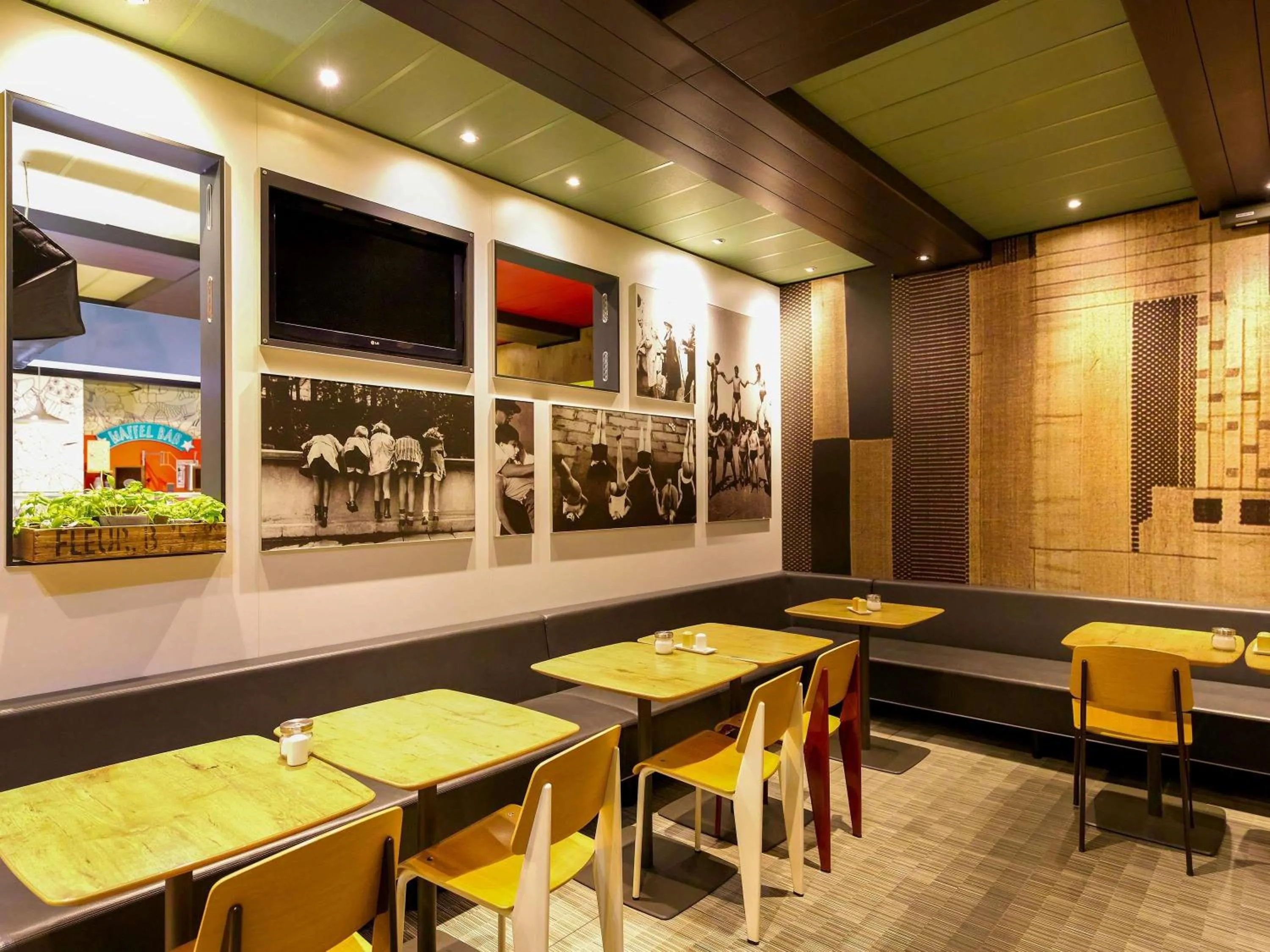 Breakfast in ibis Berlin City Potsdamer Platz