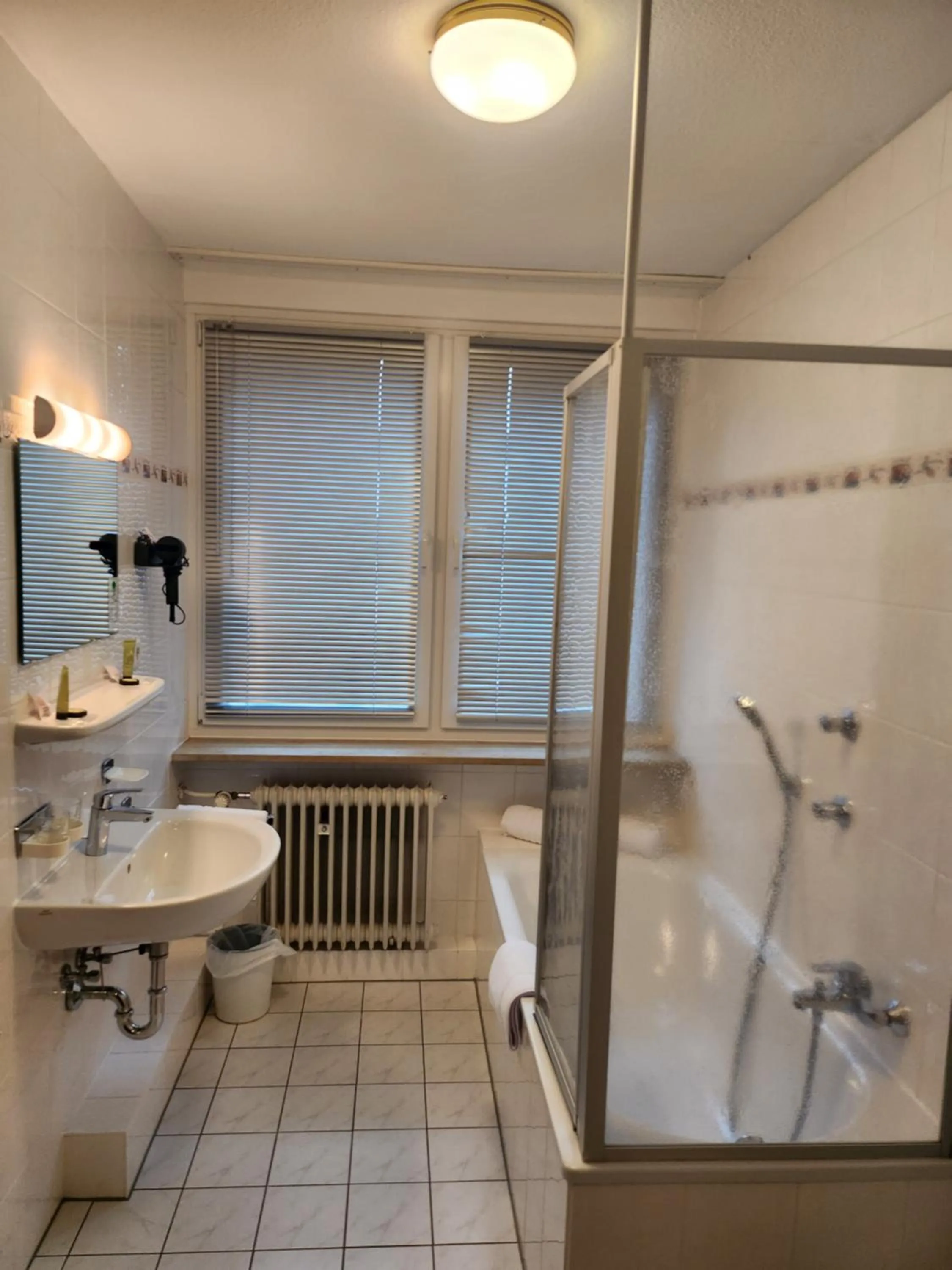 Bathroom in Eibacher Hof