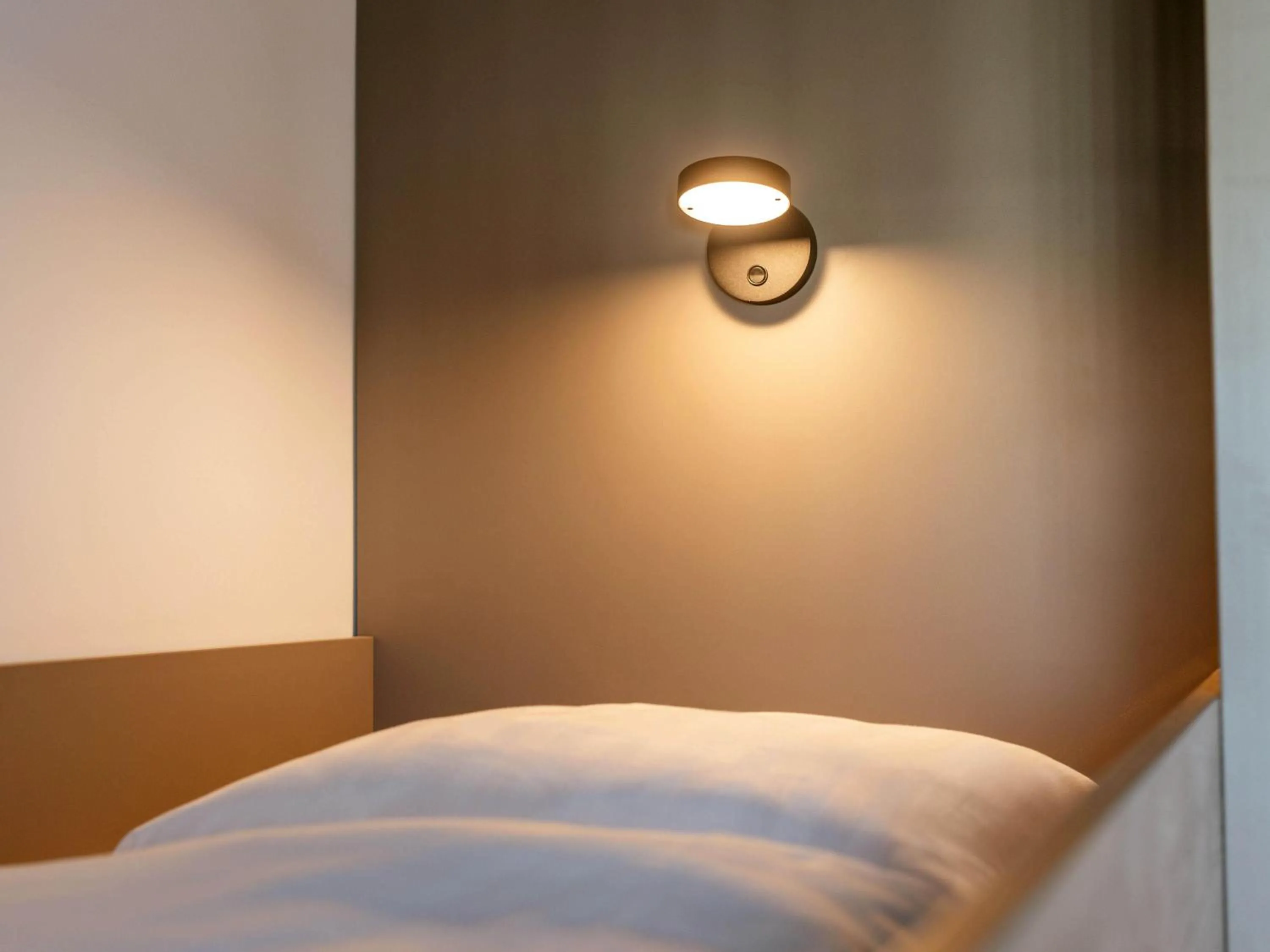 Photo of the whole room, Bed in B&B HOTEL Erlangen-Tennenlohe