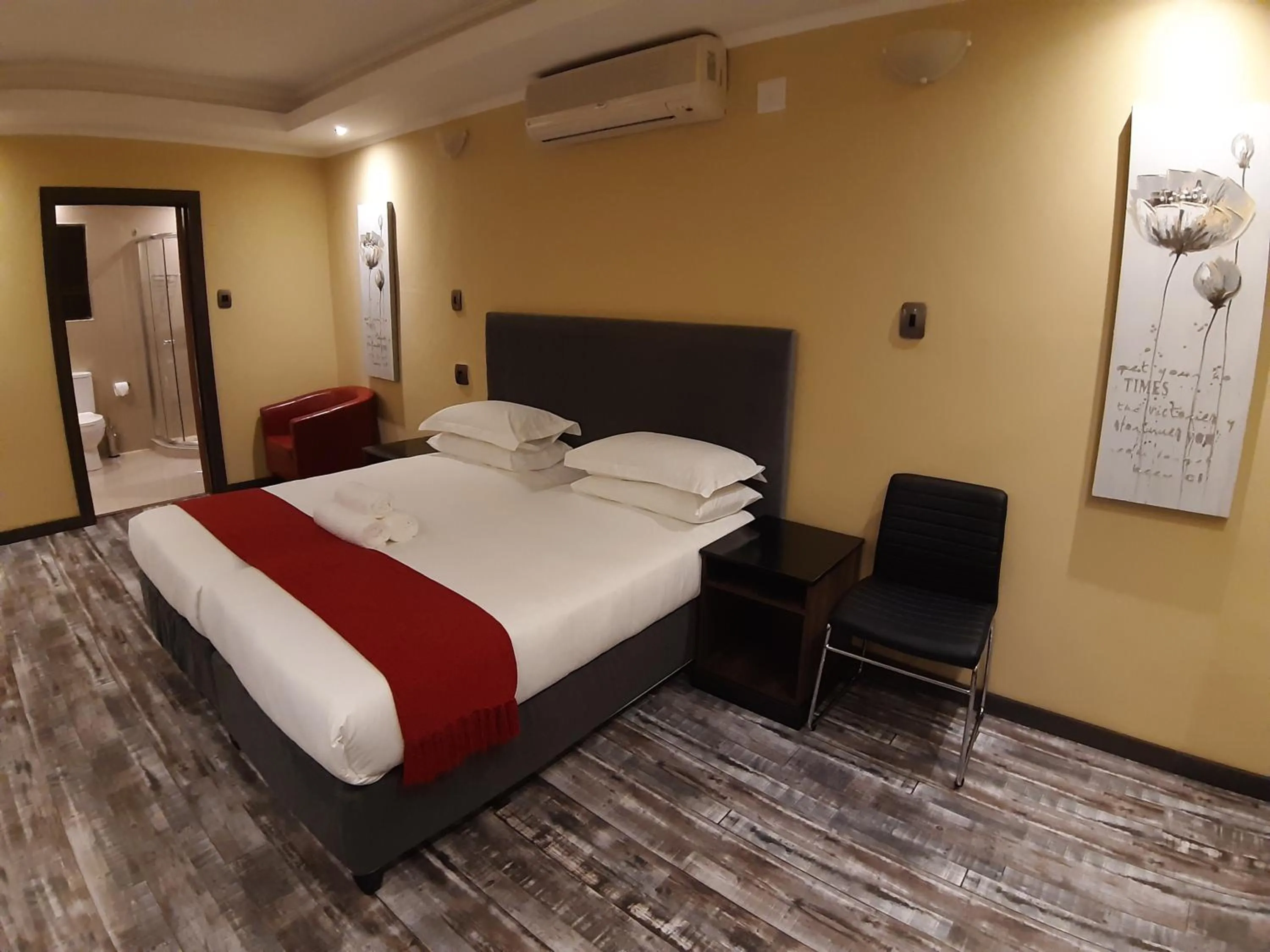 Bed in Citystay Ladybrand