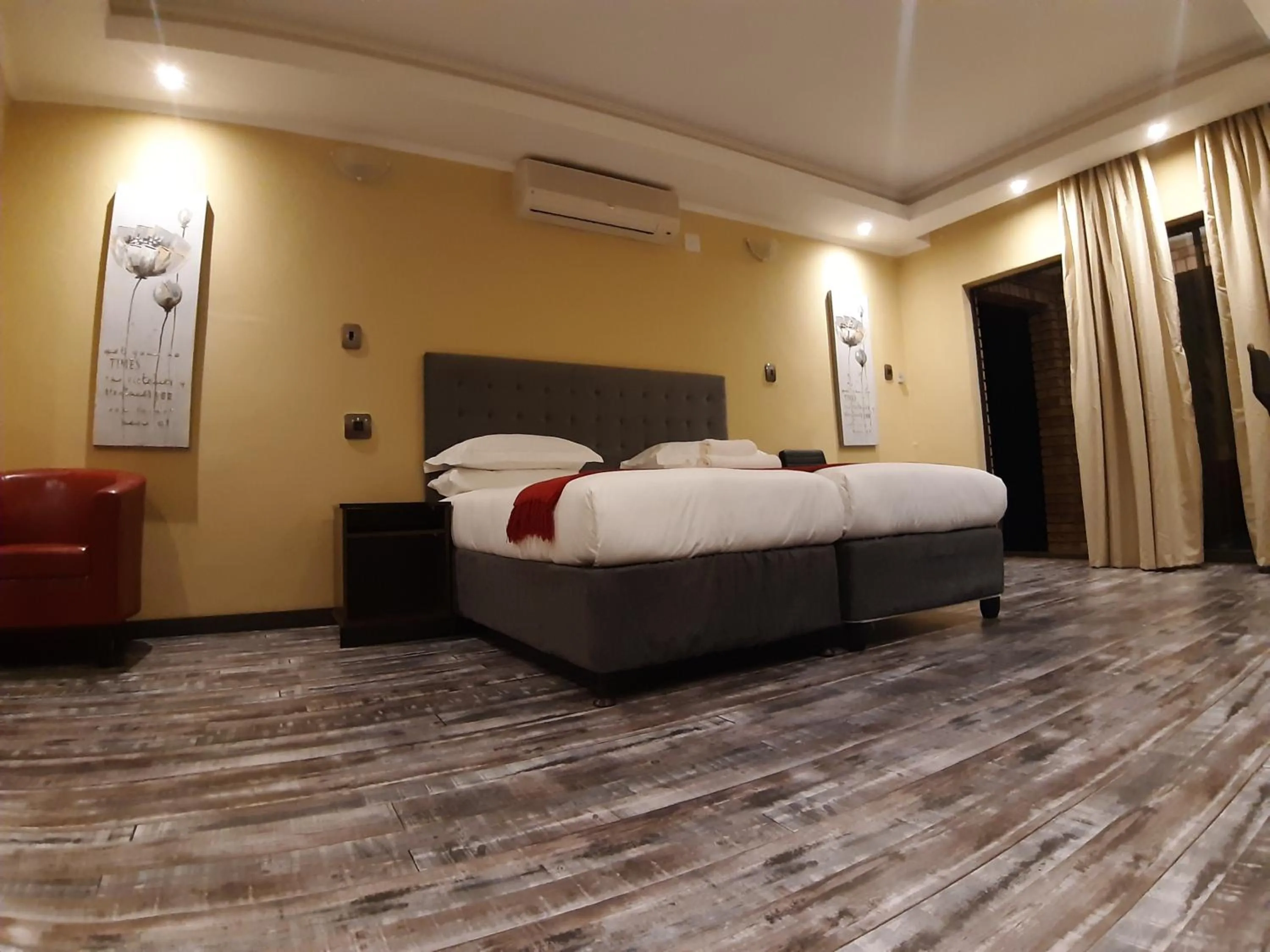 Bed in Citystay Ladybrand