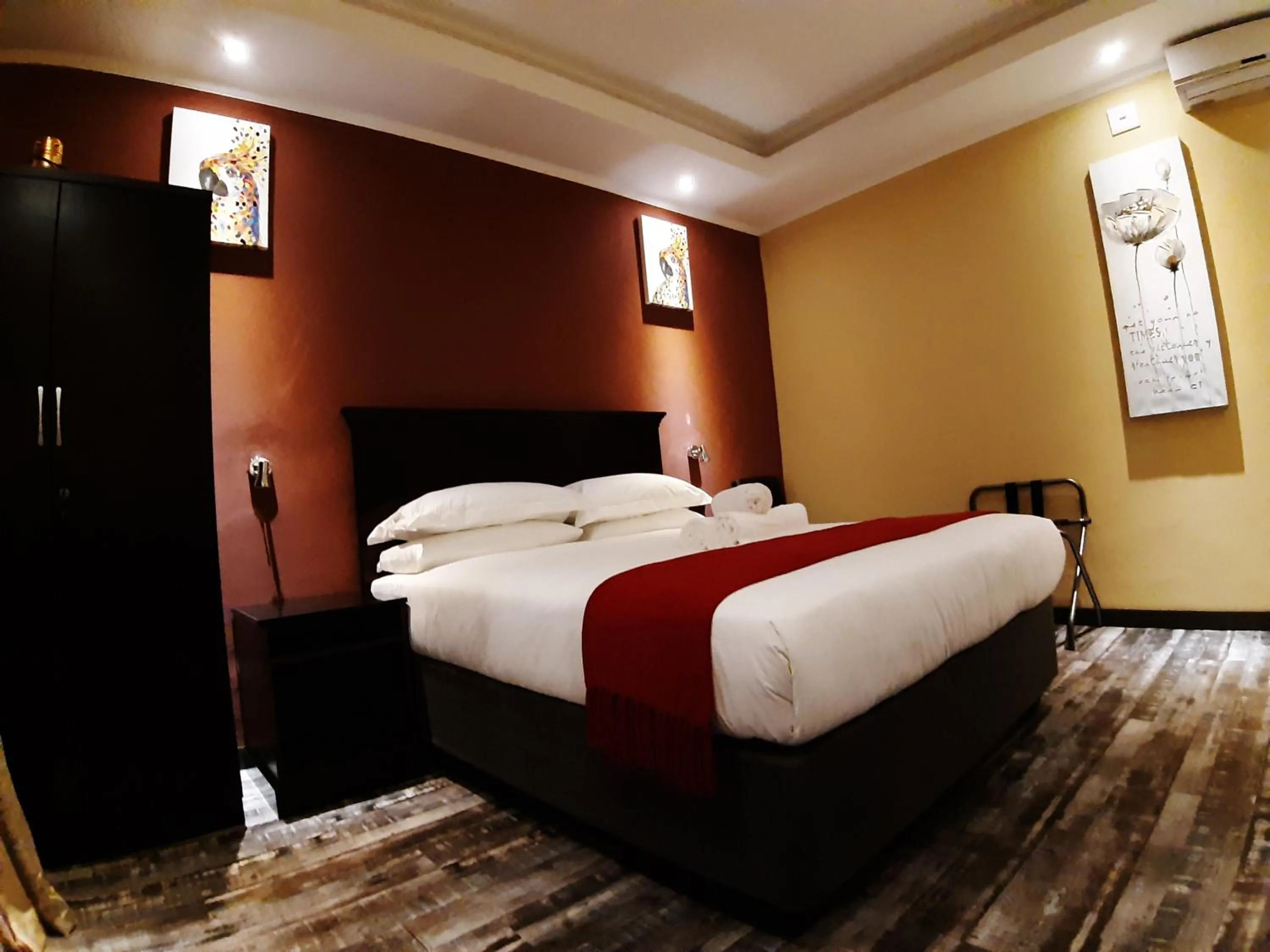 Bed in Citystay Ladybrand