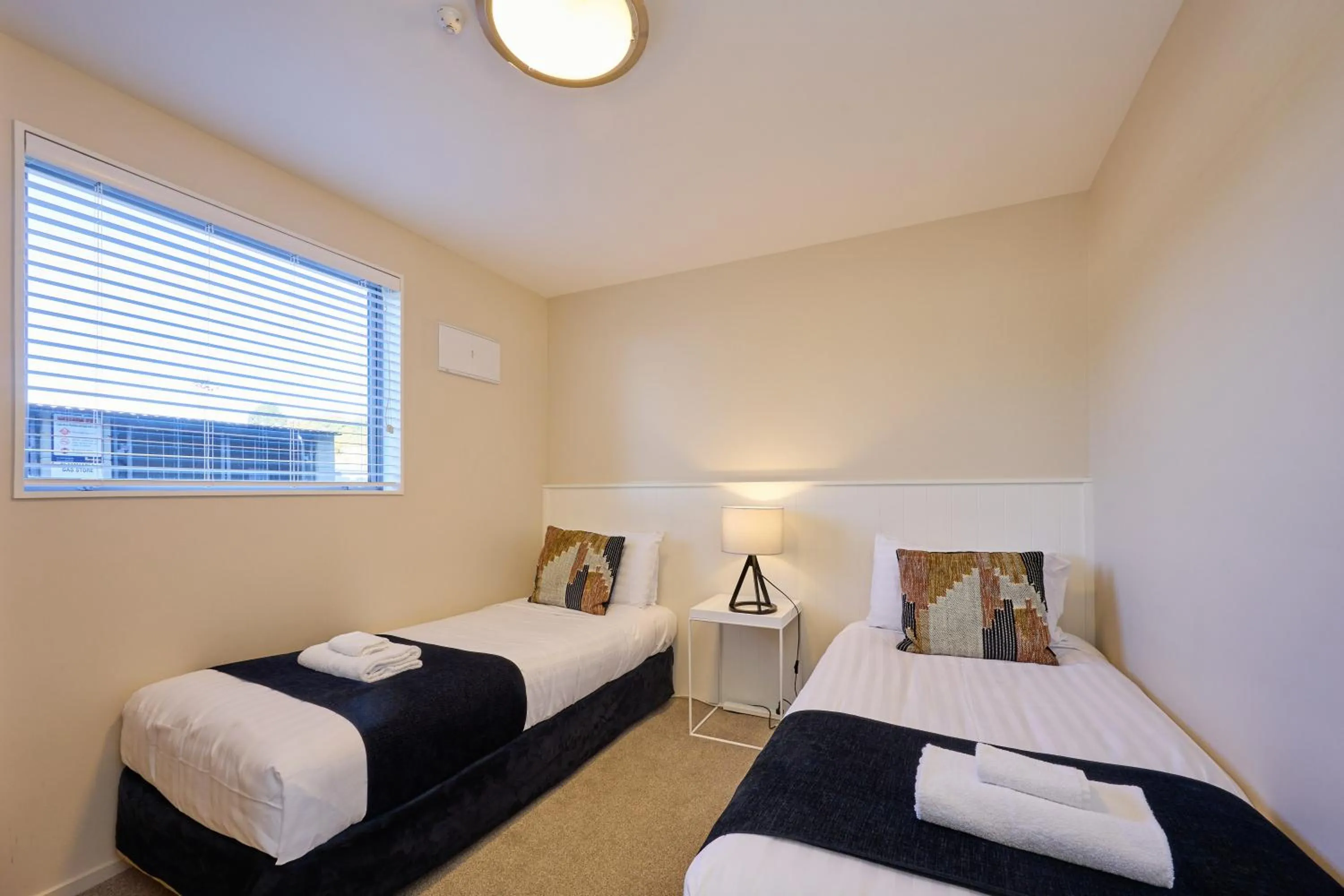 Bed in Kaikoura Waterfront Apartments