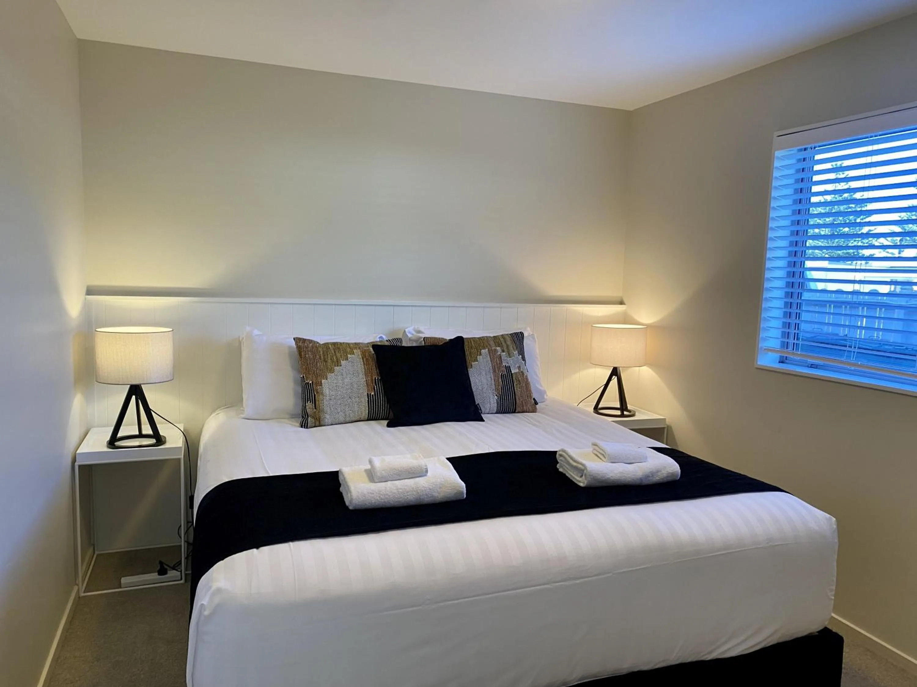 Bed in Kaikoura Waterfront Apartments