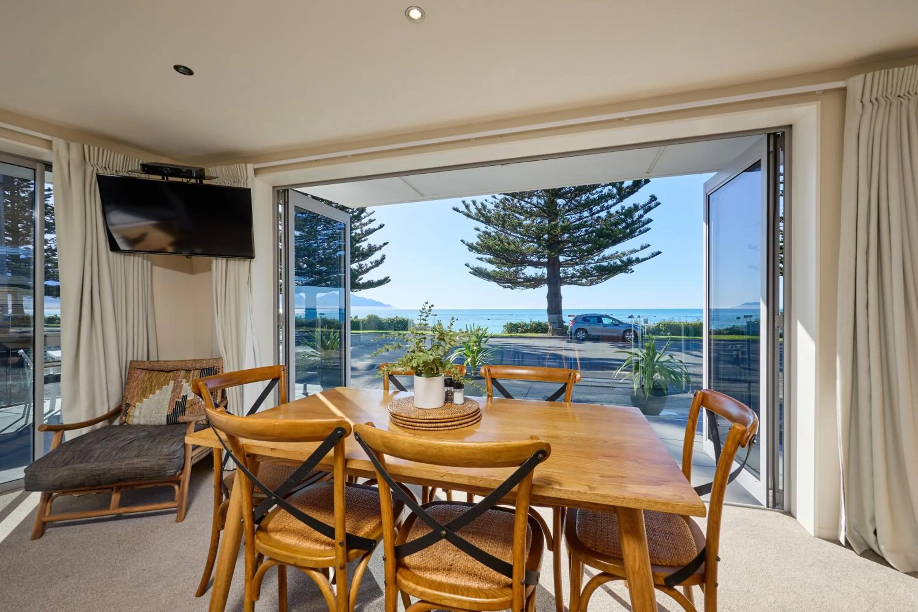 Kaikoura Waterfront Apartments