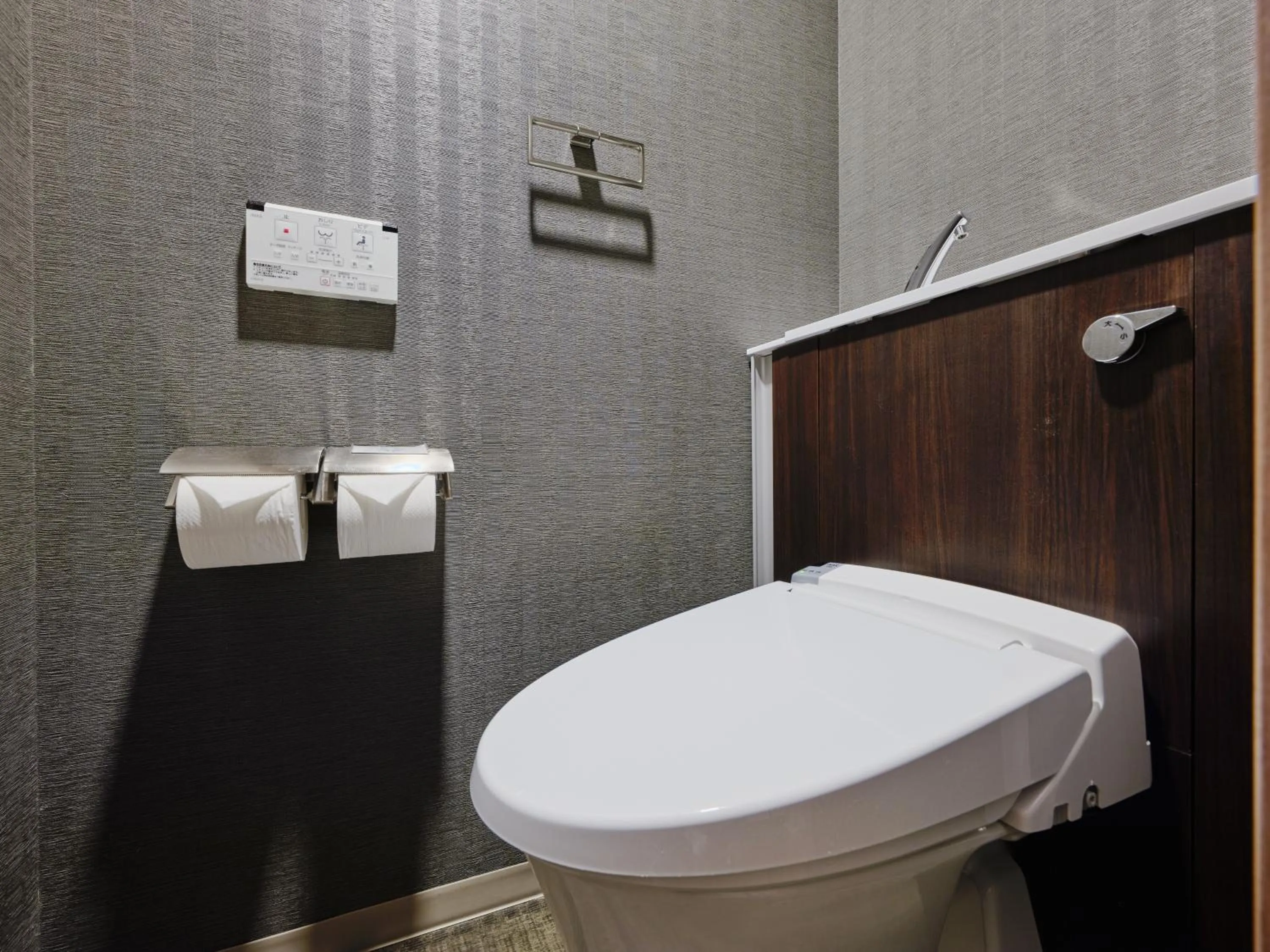 MONday Apart Premium HAMAMATSUCHO