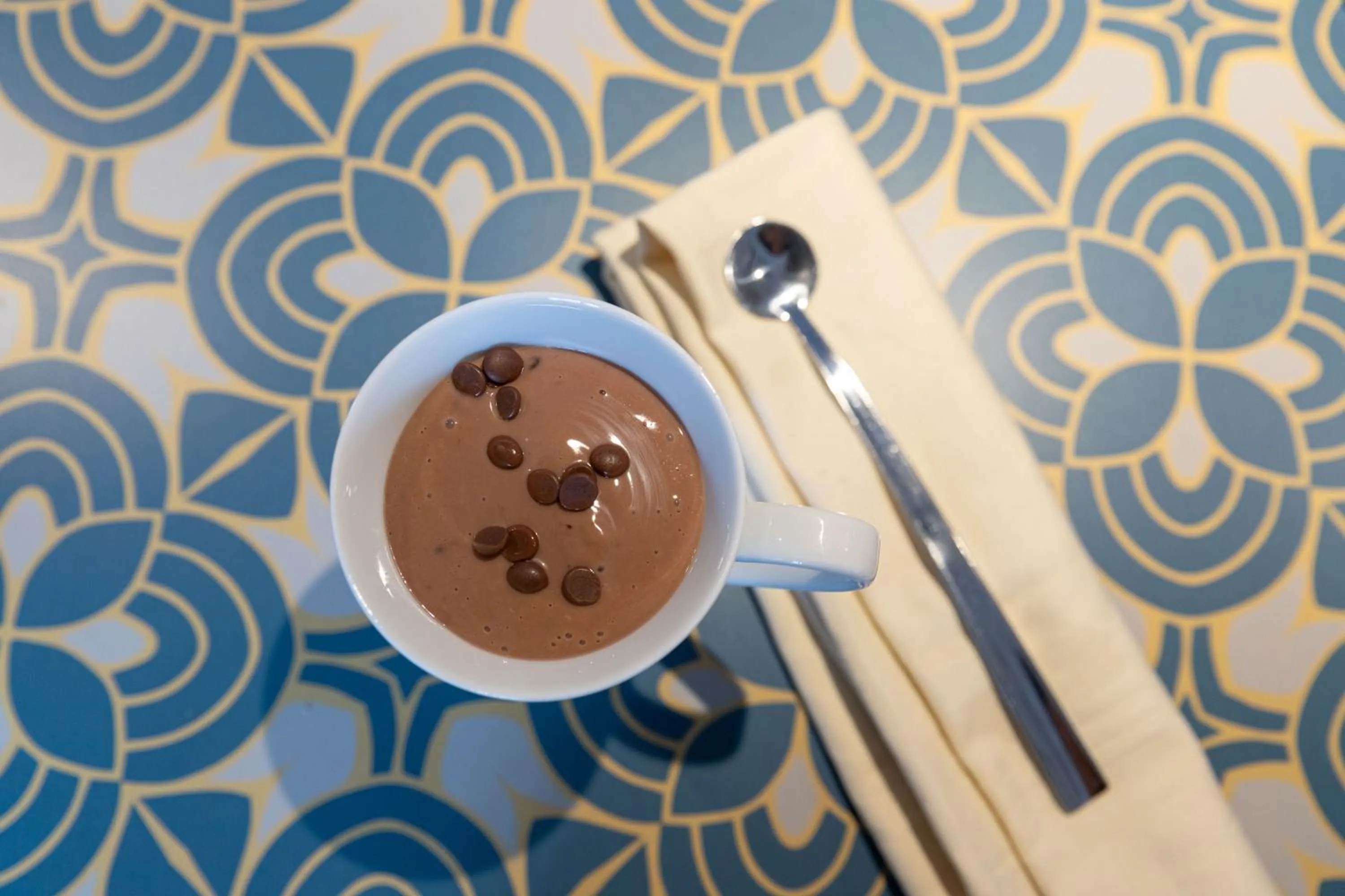 Restaurant/places to eat in Hotel Ross