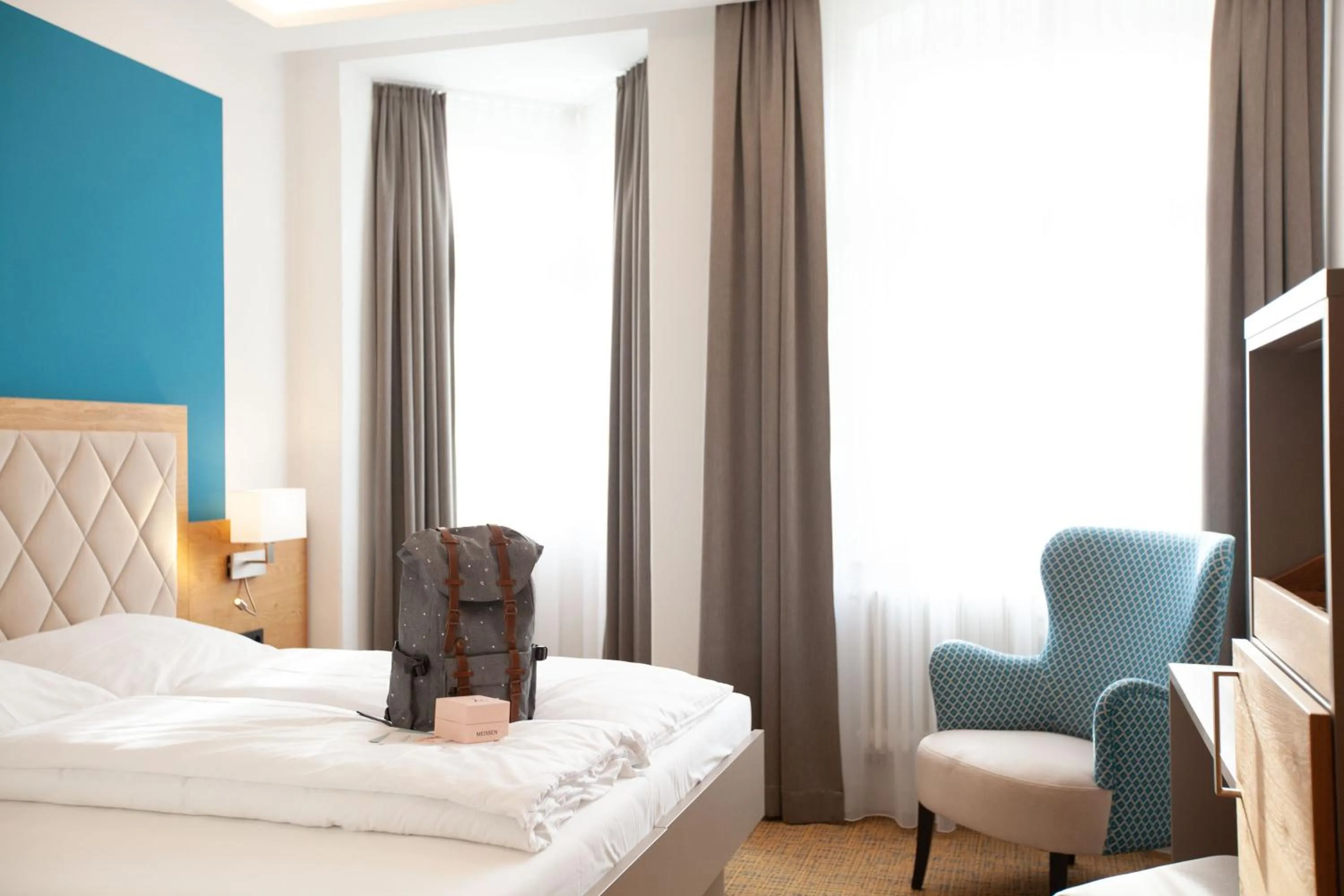 Photo of the whole room, Bed in Hotel Ross