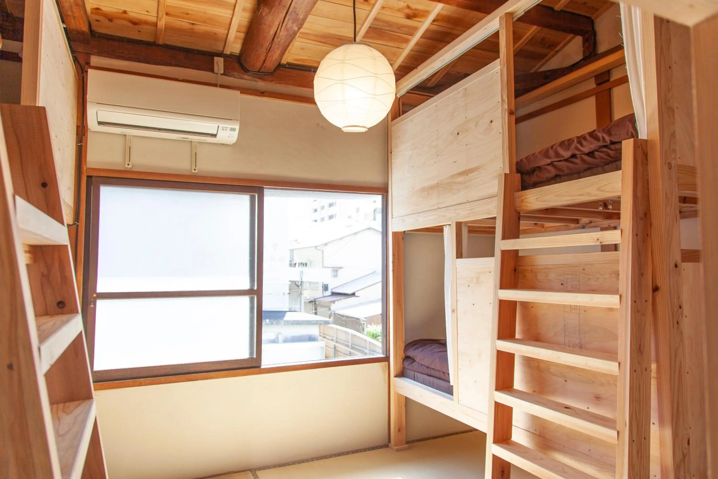 bunk bed in Fukuoka Guesthouse SHIP