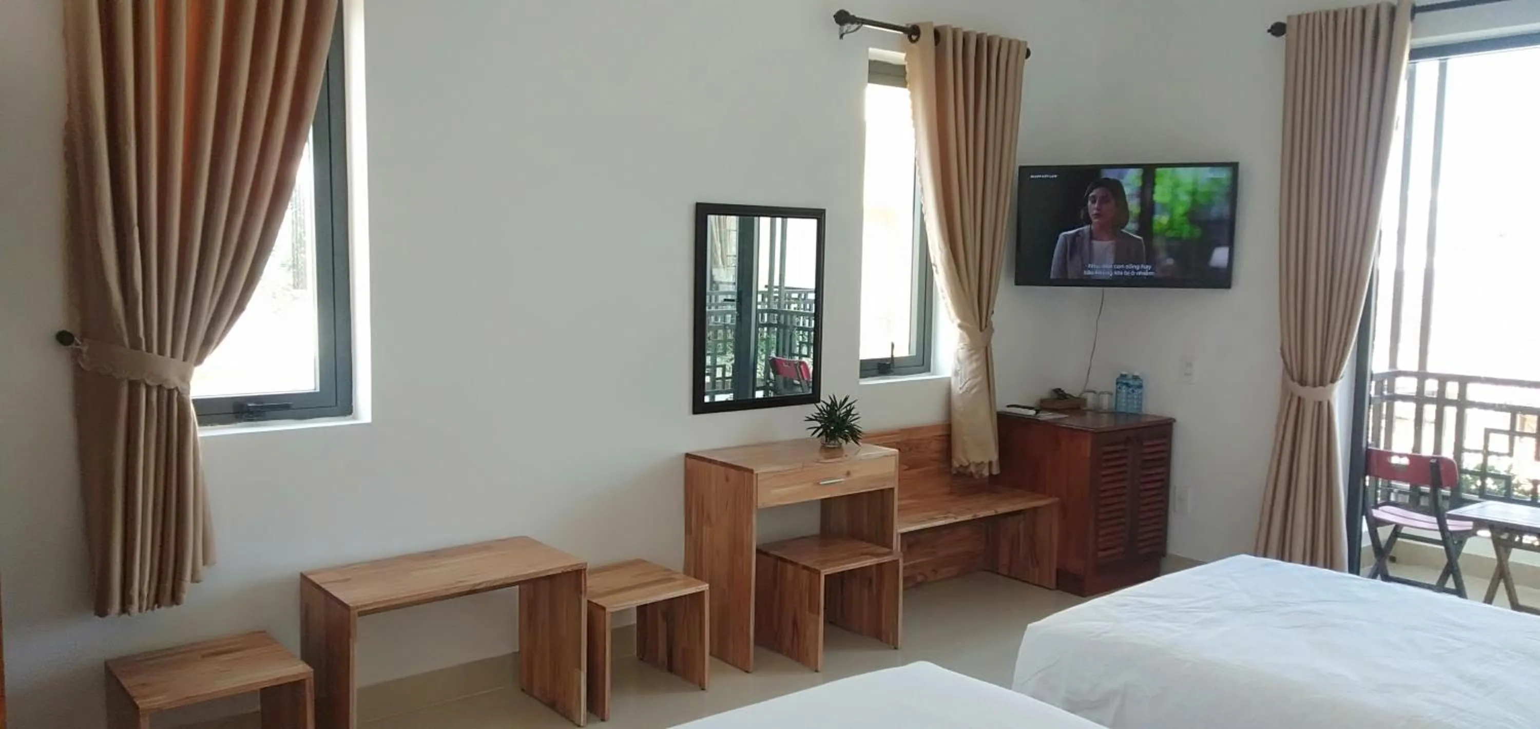 Communal lounge/ TV room, Bed in Hoi An Town Of Viet House Homestay