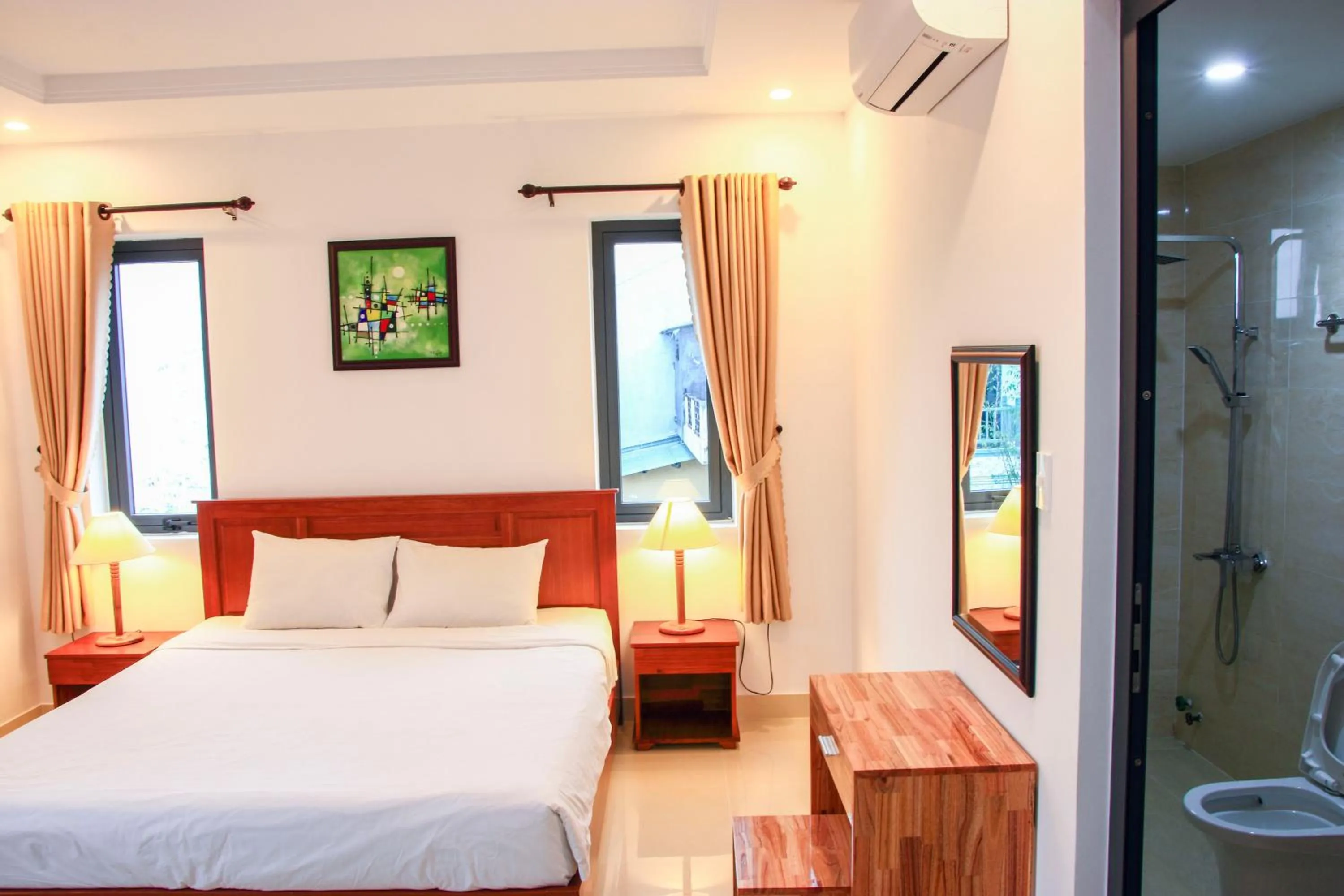 Photo of the whole room, Bed in Hoi An Town Of Viet House Homestay