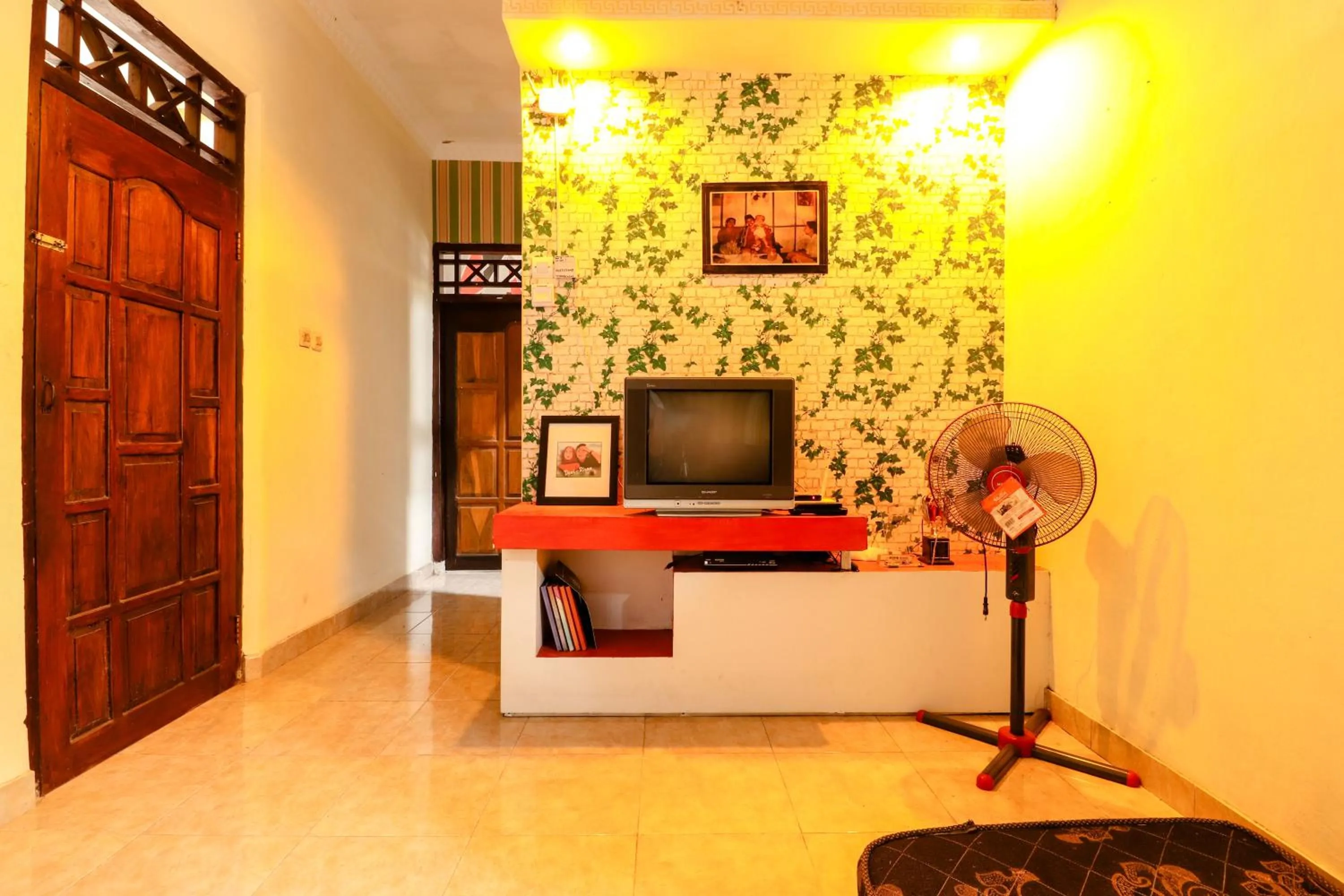 TV and multimedia in Jemakir Homestay