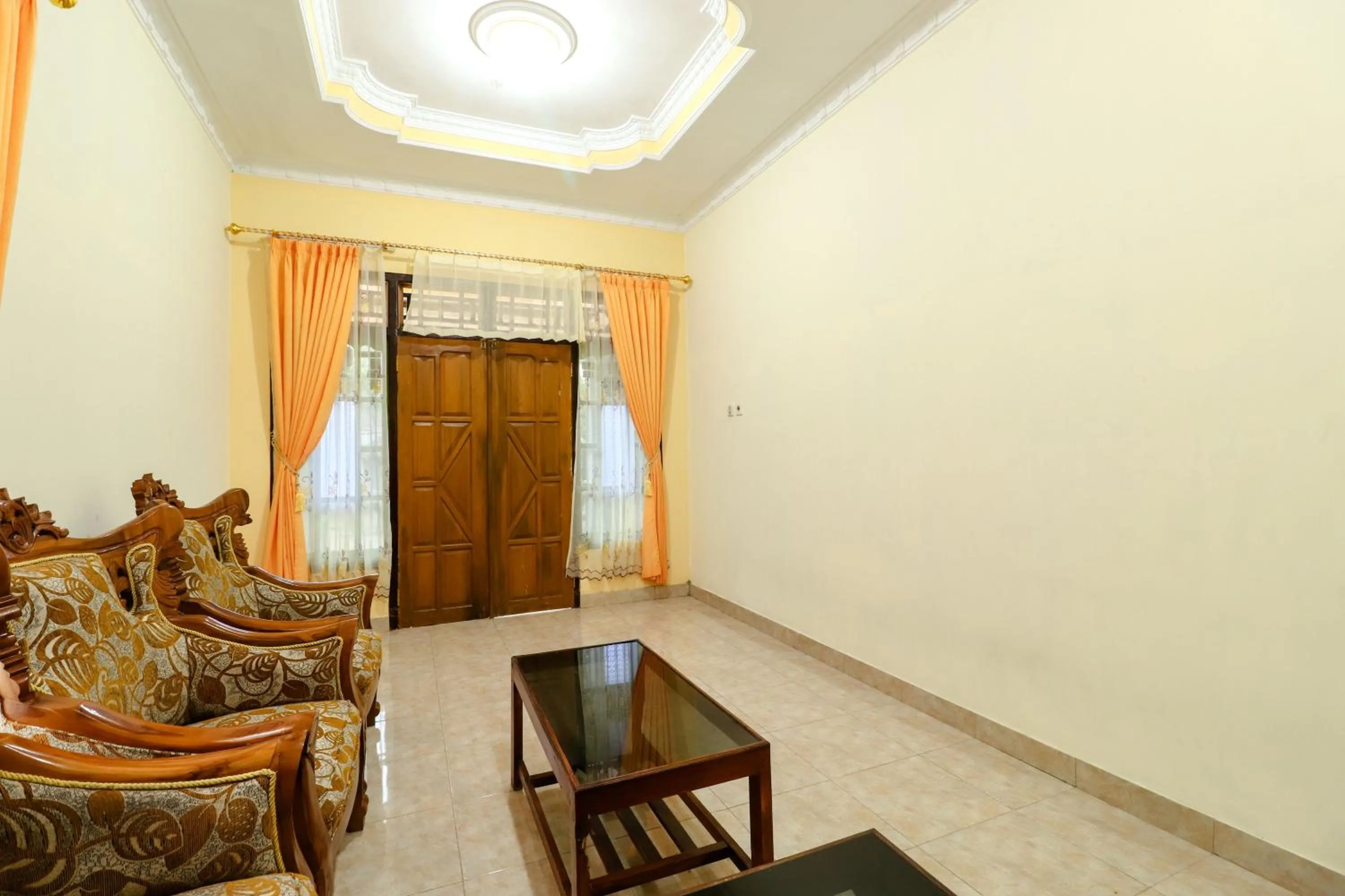 Seating area in Jemakir Homestay