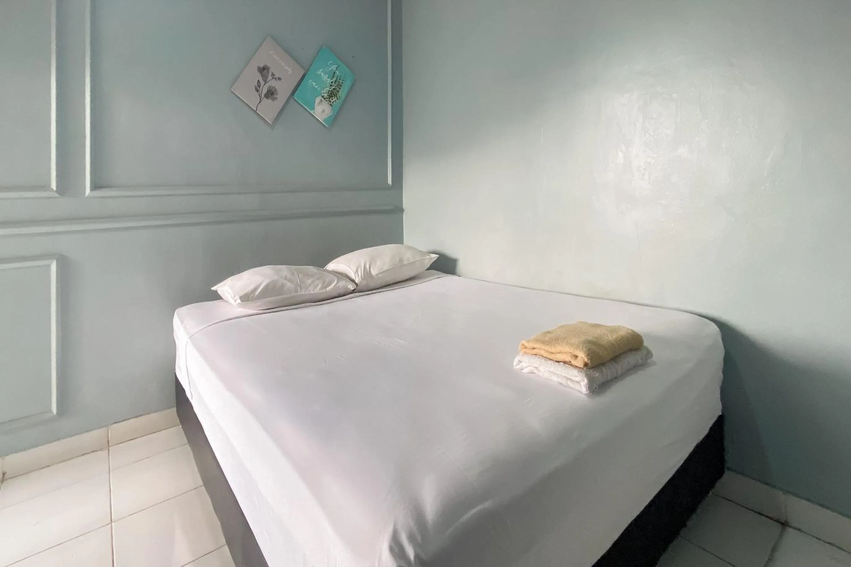 Bedroom, Bed in Andung Residence Lampung RedPartner