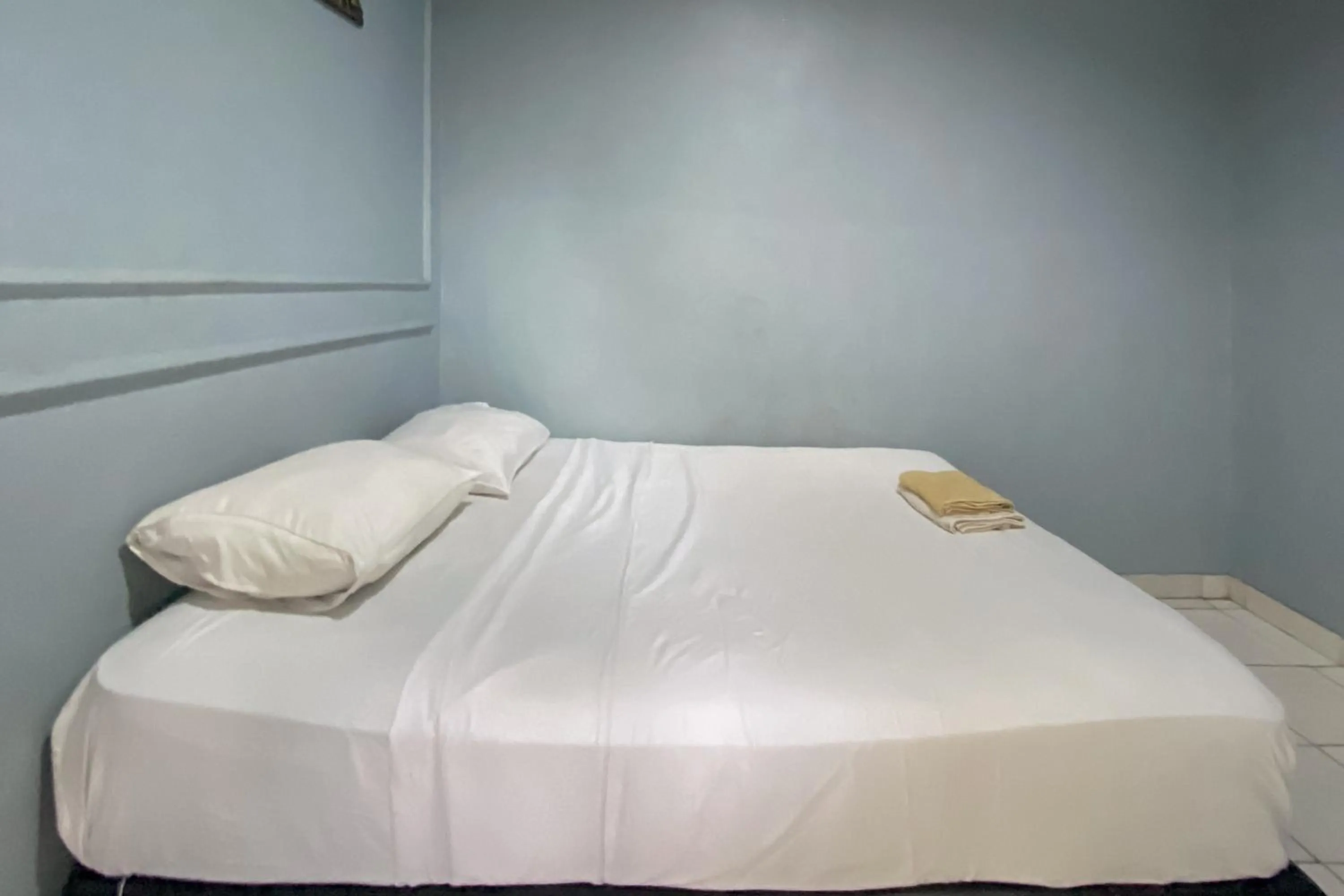 Bedroom, Bed in Andung Residence Lampung RedPartner