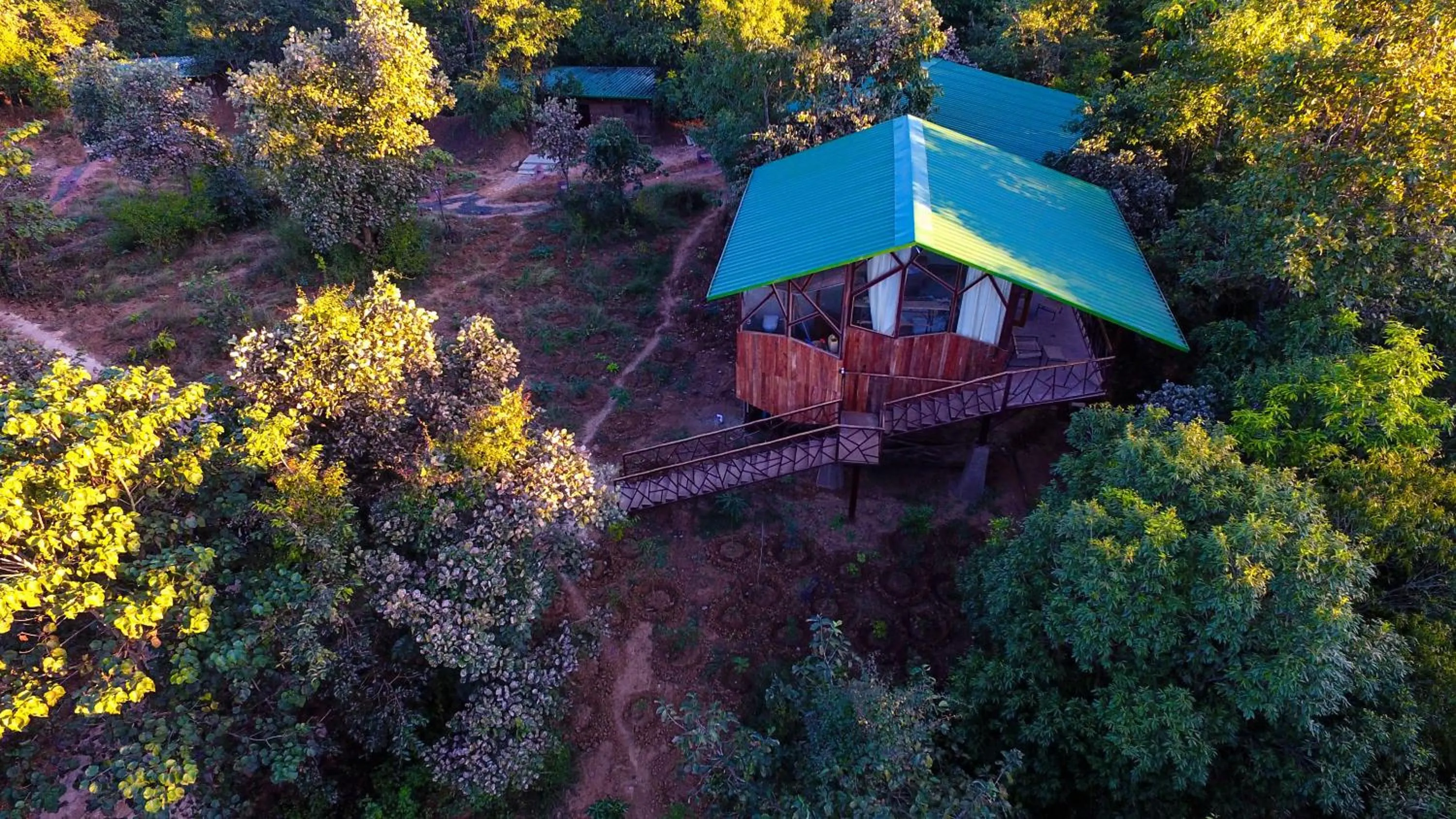 Property building in Kanha Jungle Camp