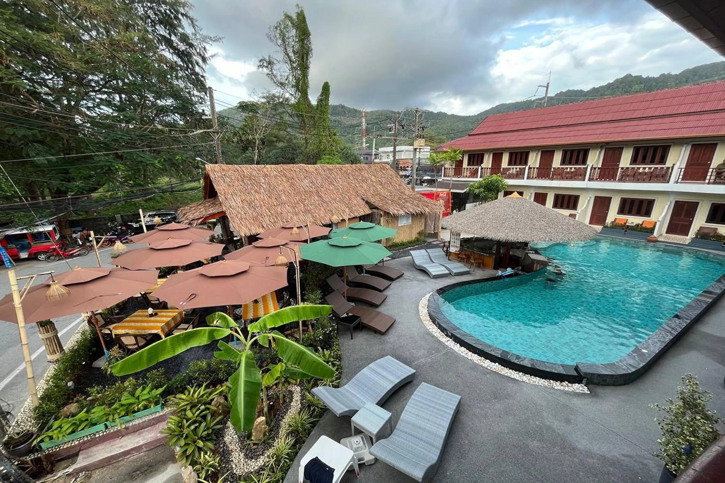 Pool view in Ginis Beach Resort