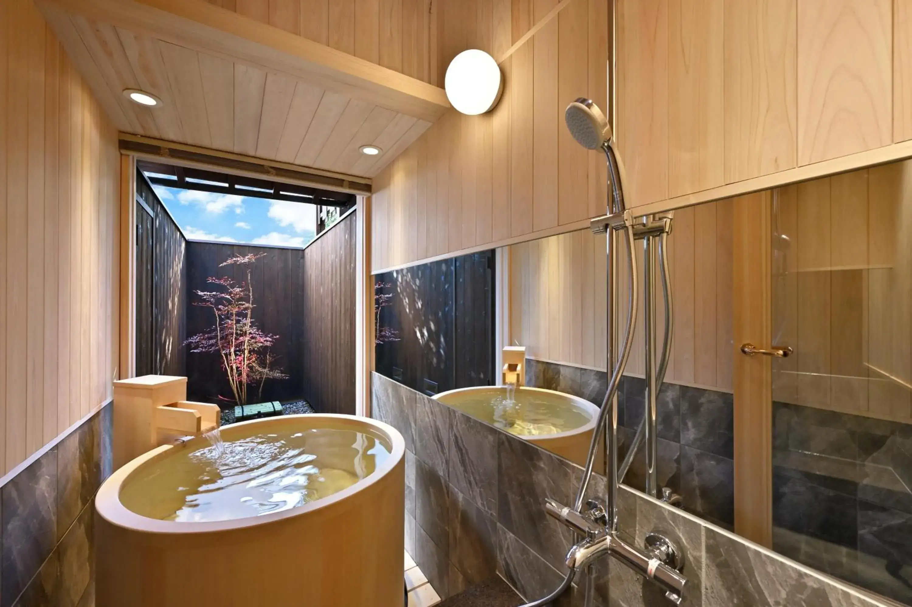 Two-Bedroom Townhouse in Kyo no Ondokoro MARUTAMACHI #7 Two-Bedroom Townhouse in Kyo no Ondokoro MARUTAMACHI #7