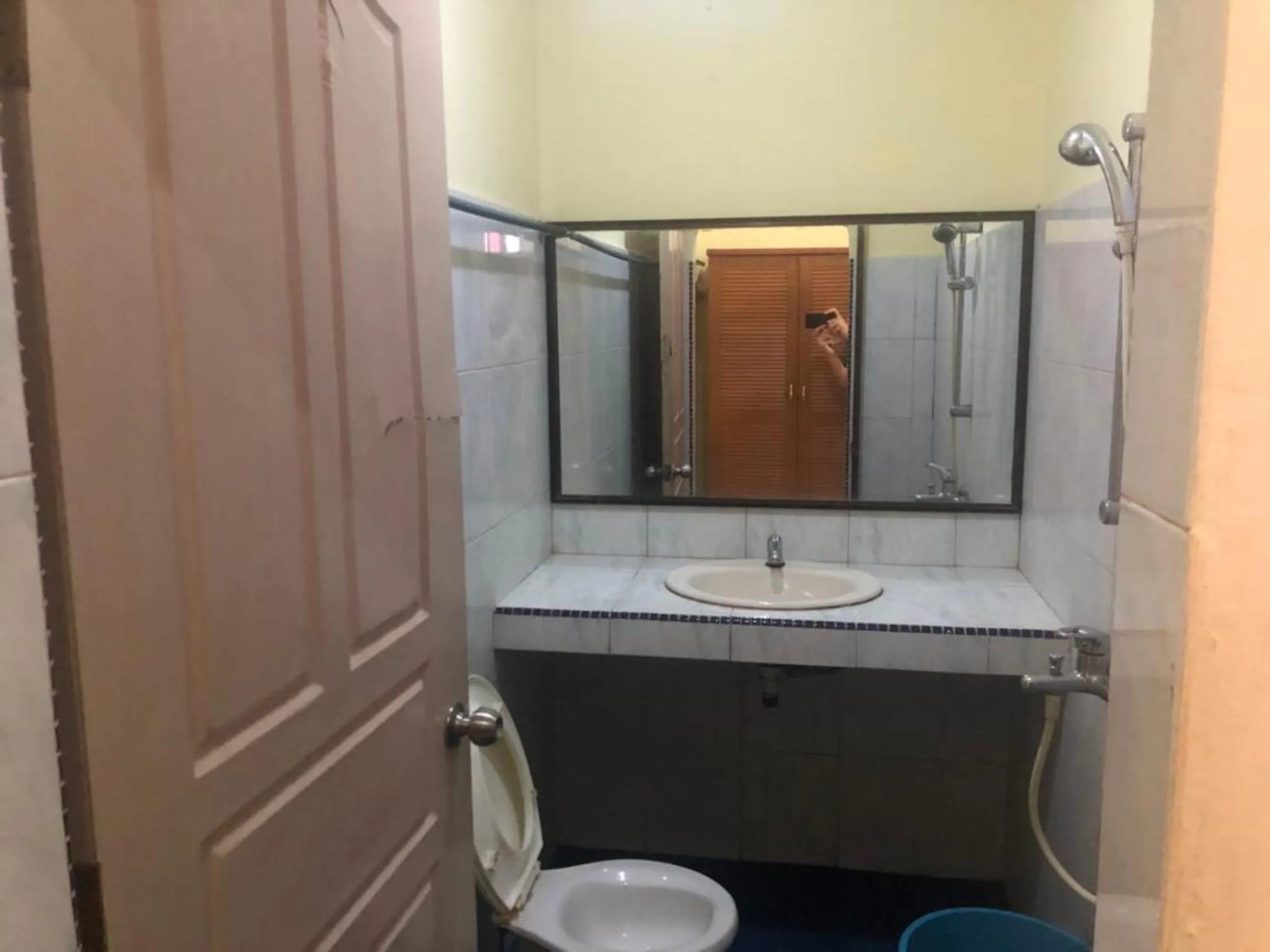 Bathroom in Hotel Pelita Terang