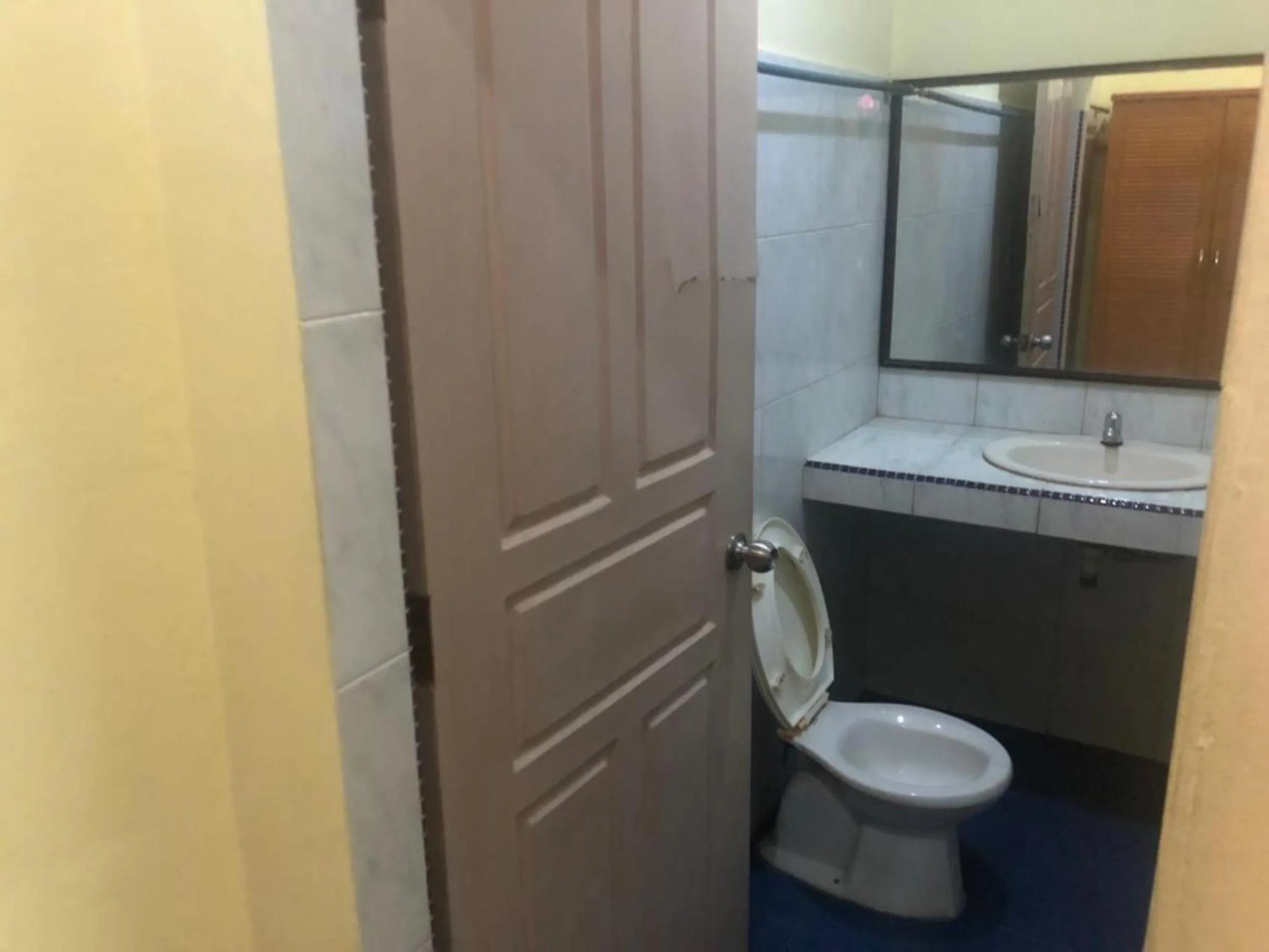 Bathroom in Hotel Pelita Terang