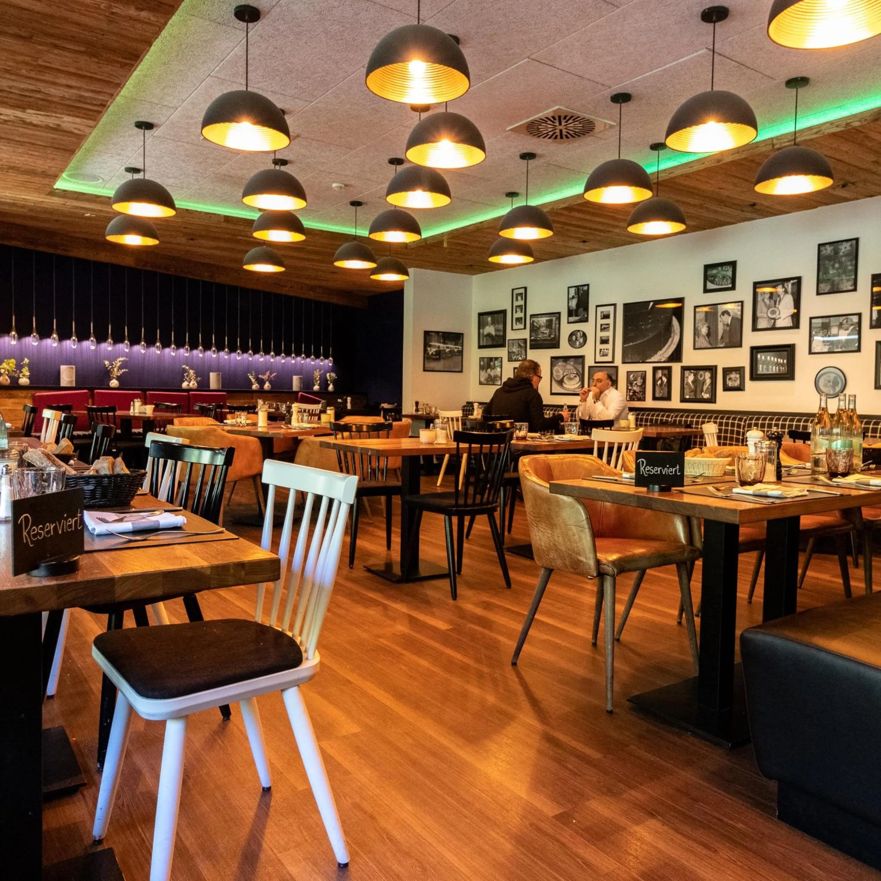 Restaurant/places to eat in Wessinger