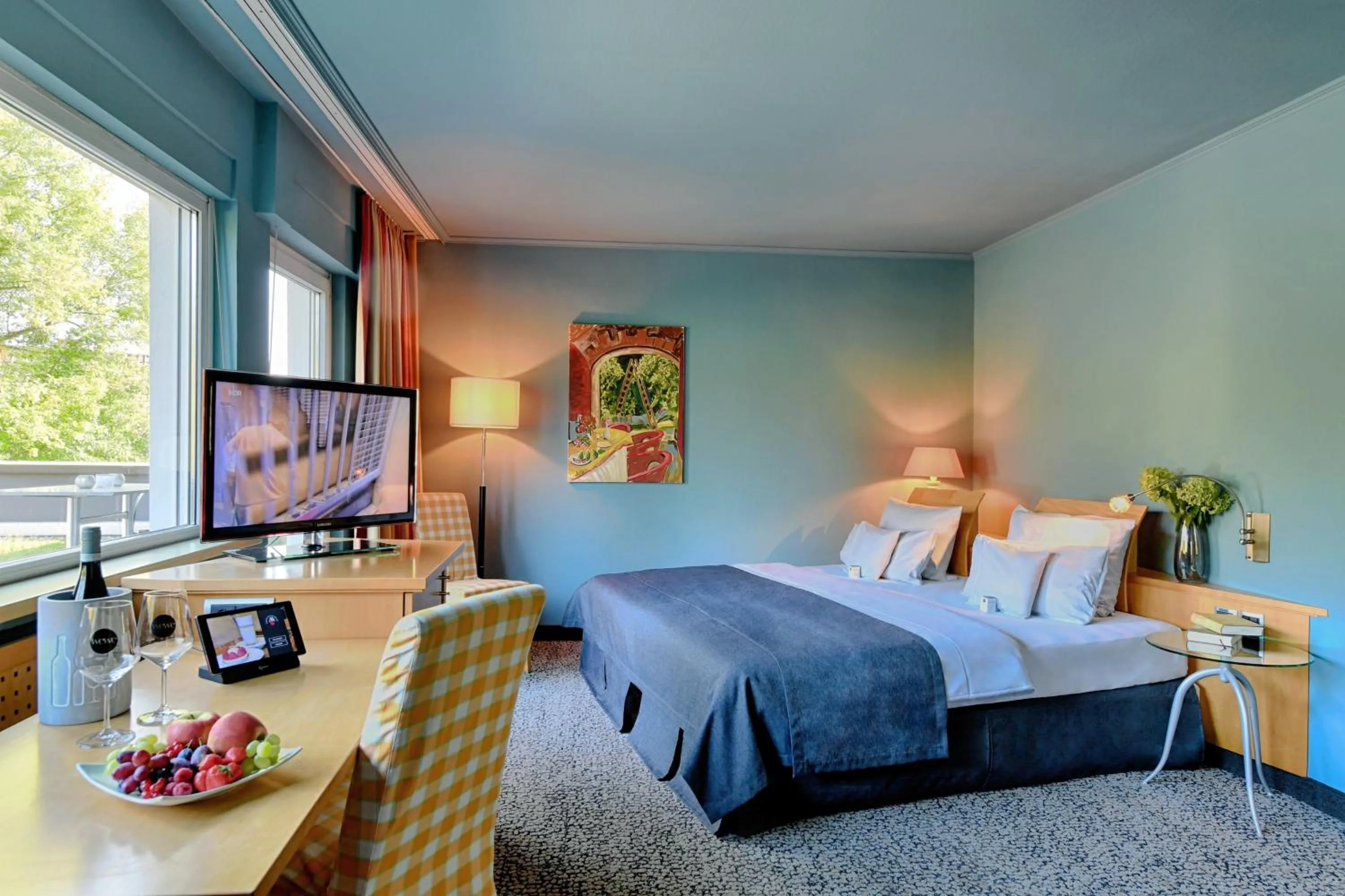 Photo of the whole room, Bed in Wessinger